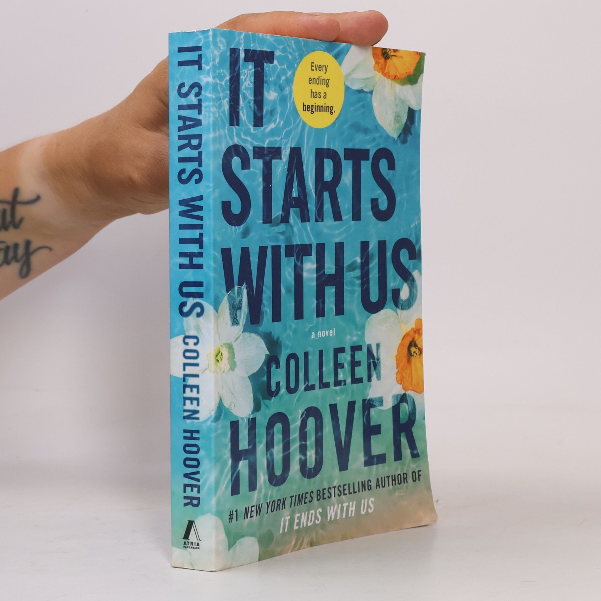 Colleen Hoover It Starts With Us