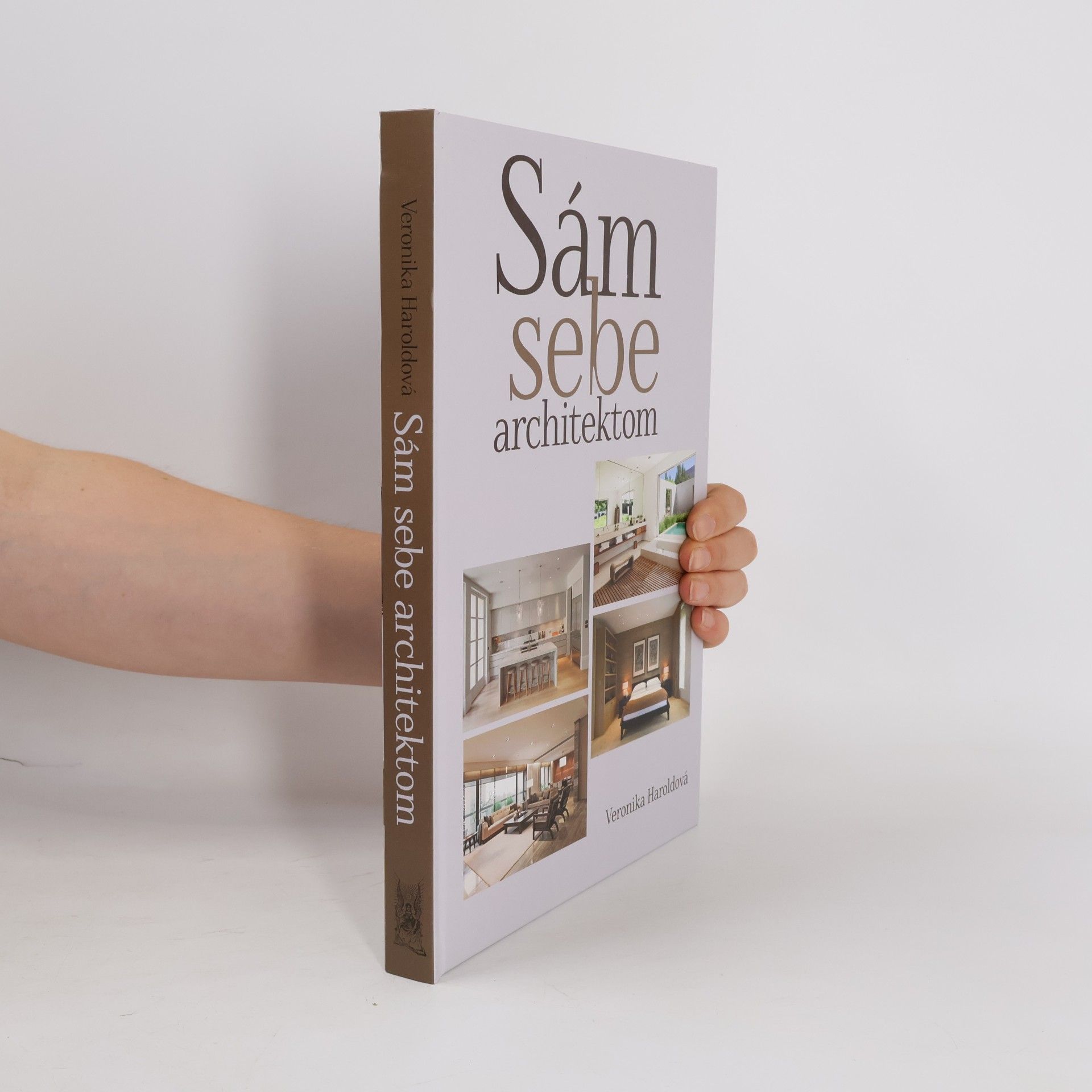 Veronika Haroldová Sám sebe architektom