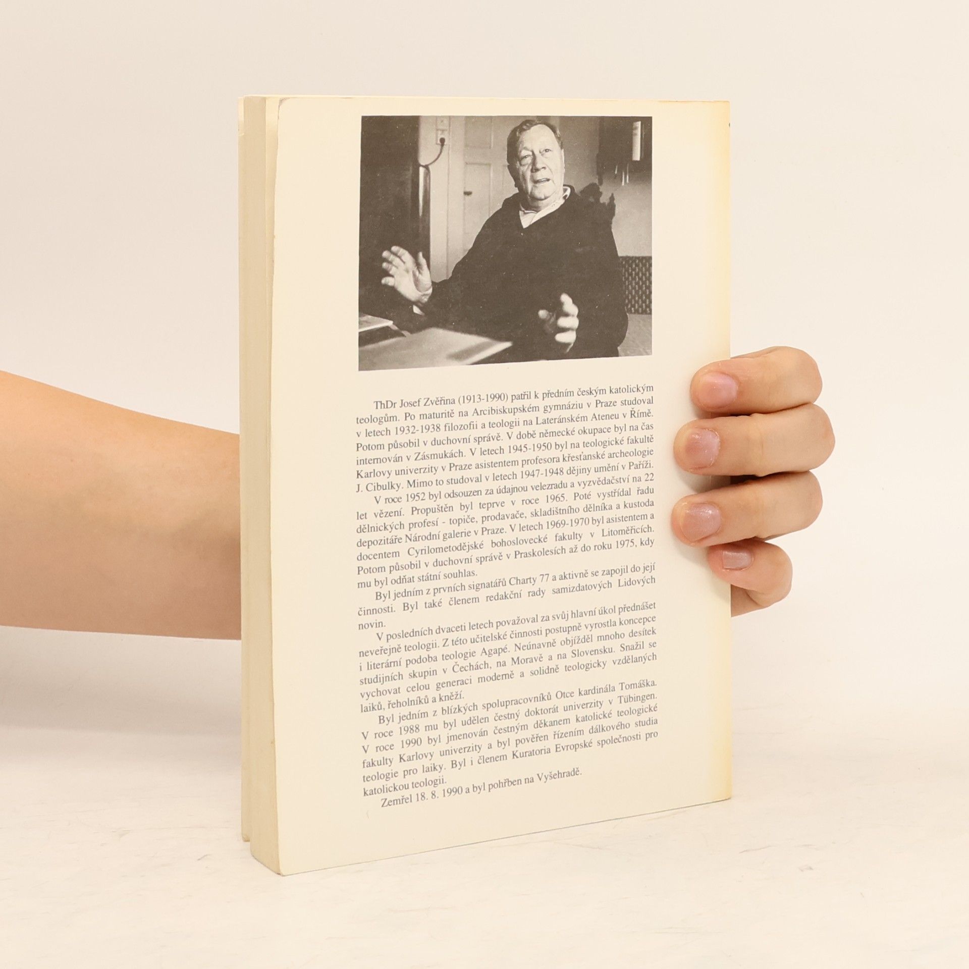 Josef Zvěřina Teologie Agapé : dogmatika. Svazek I.
