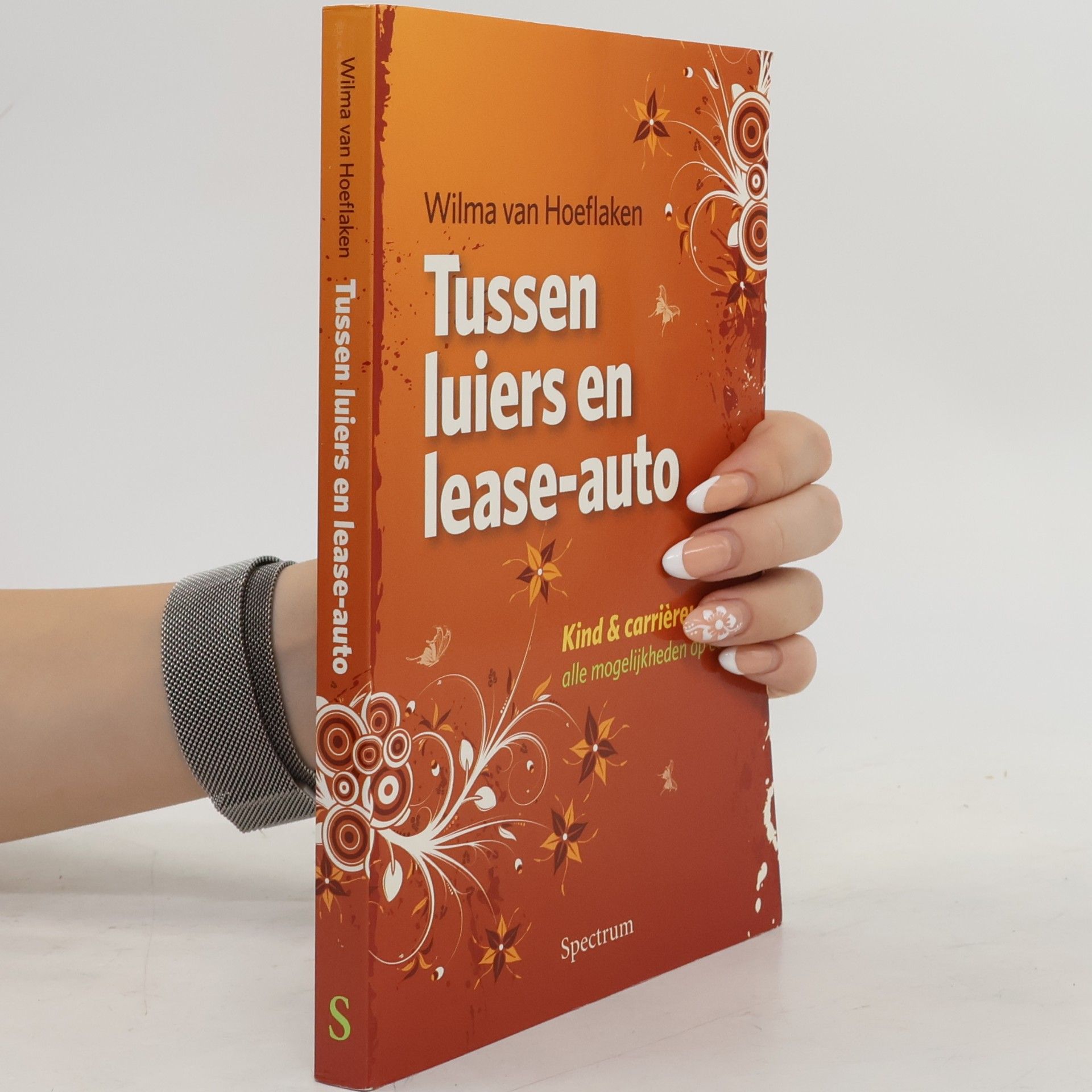 Wilma van Hoeflaken Tussen luiers en lease-auto