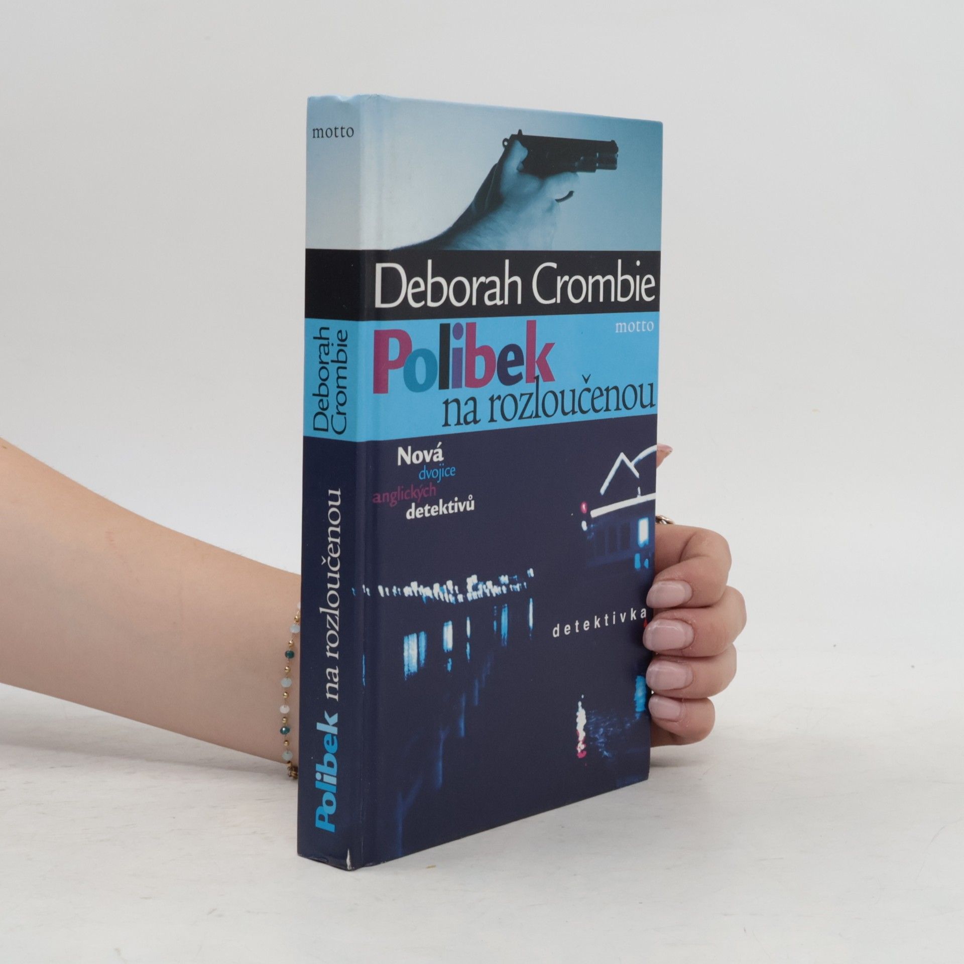 Deborah Crombie Polibek na rozloučenou