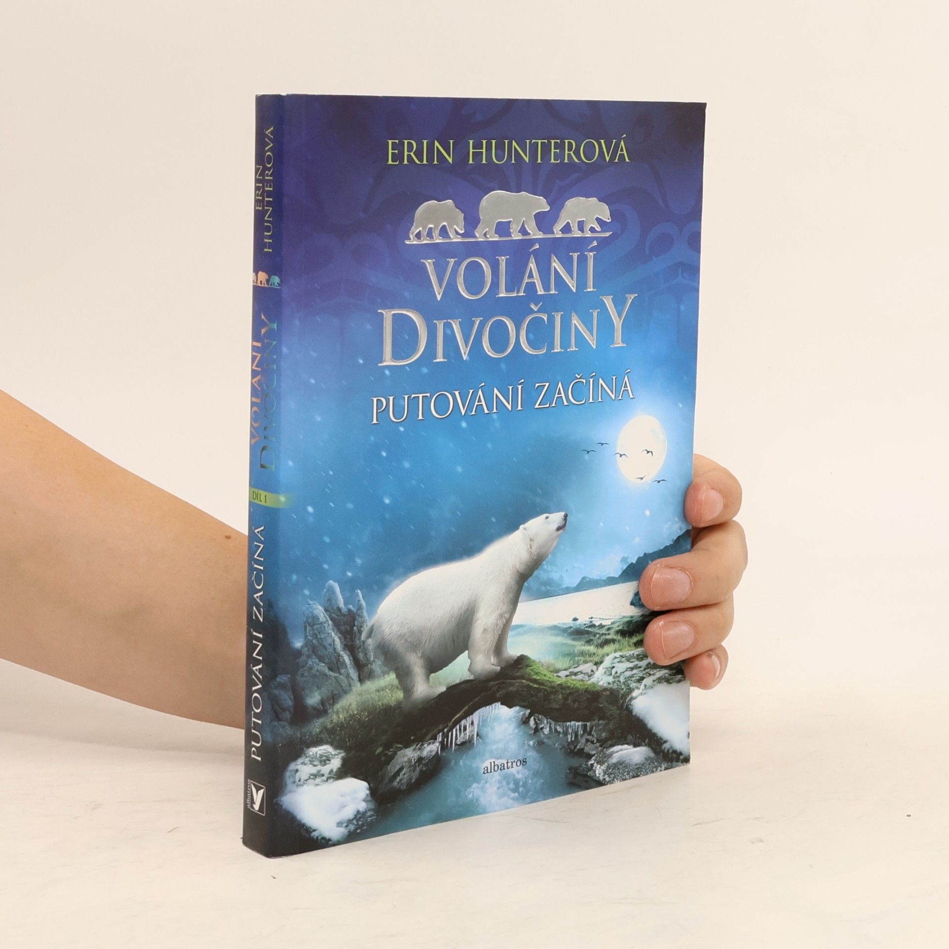 Erin Hunter Volání divočiny. Putování začíná