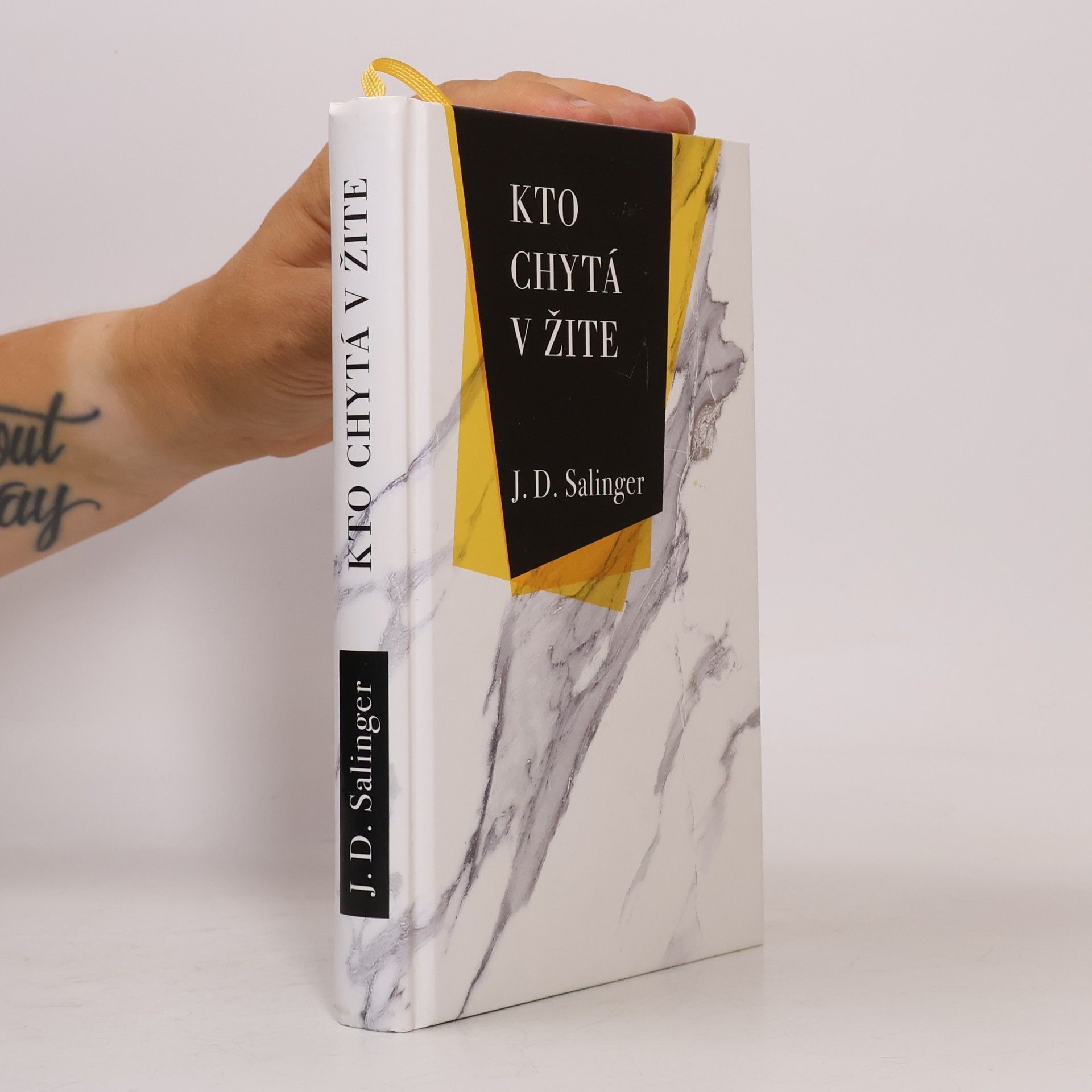 J. D. Salinger Kto chytá v žite