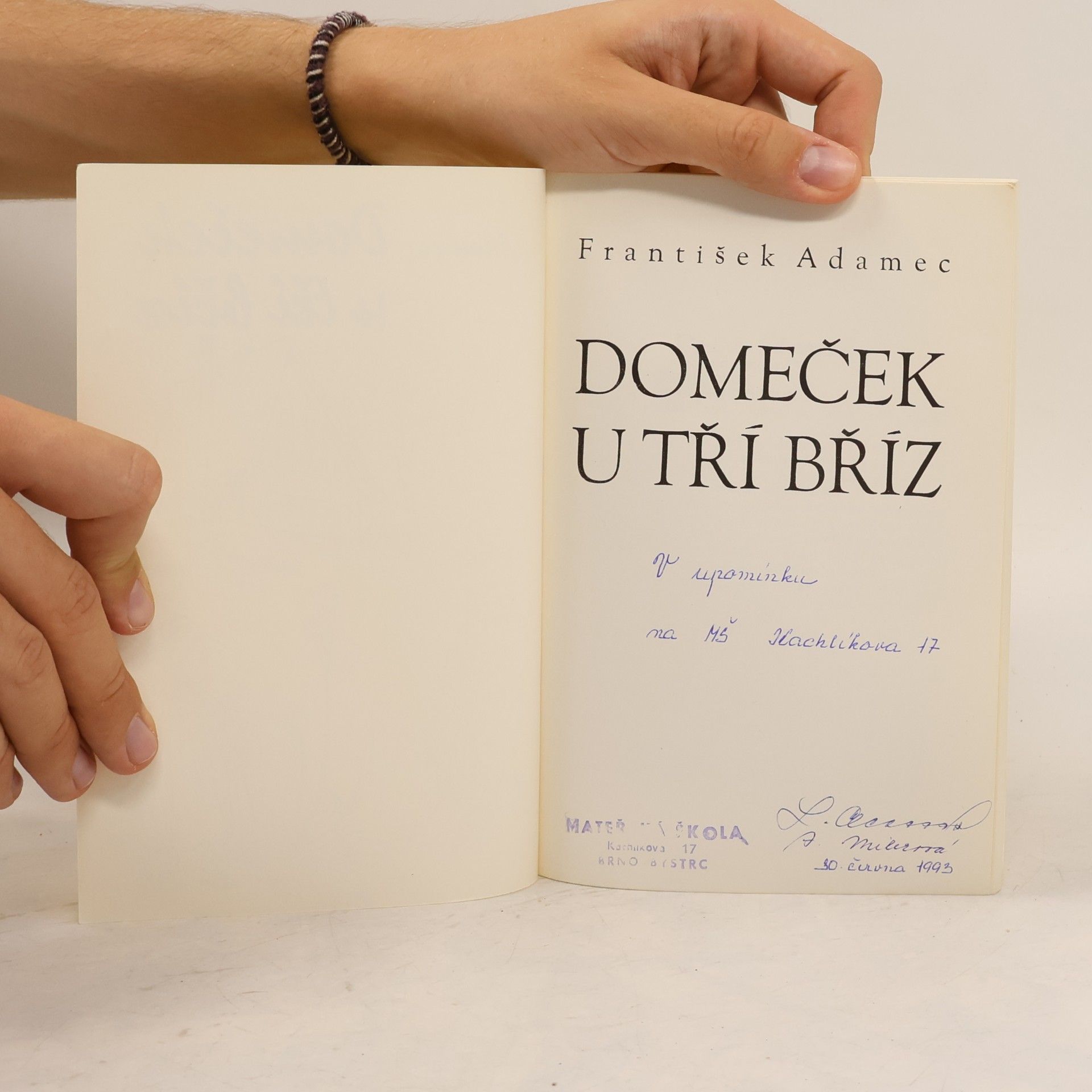 František Adamec Domeček u tří bříz
