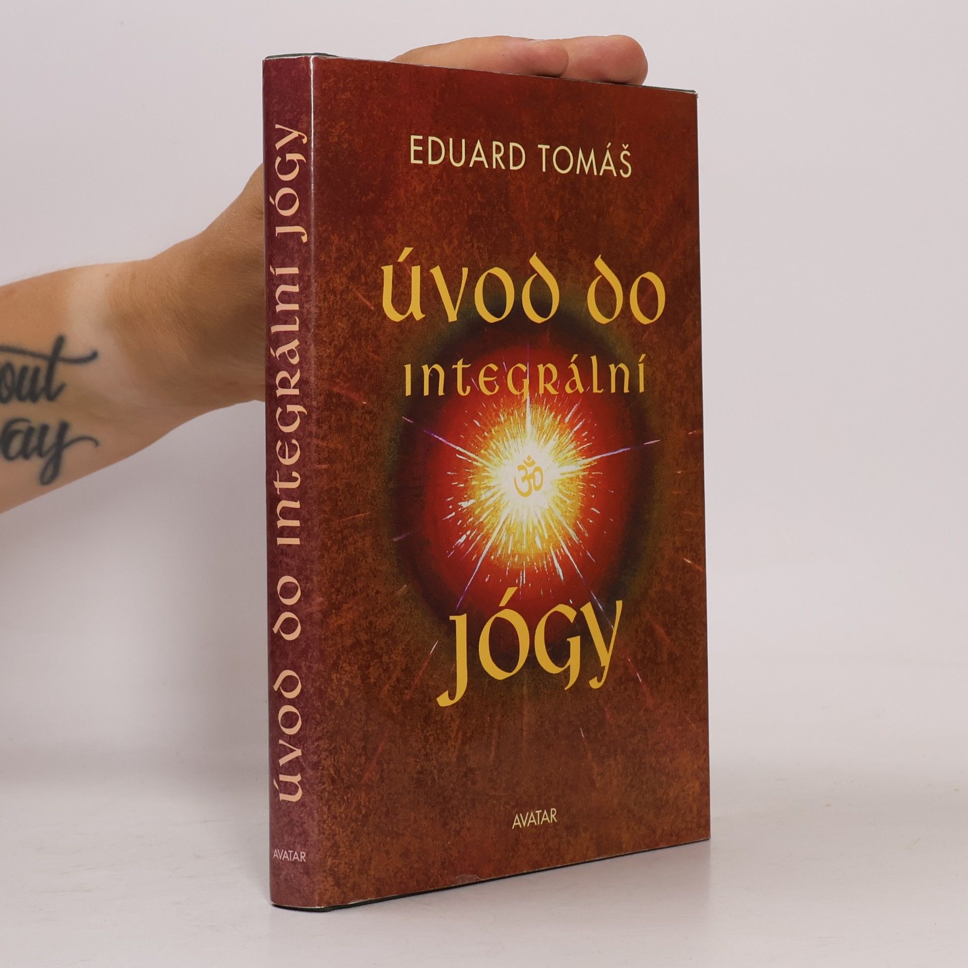 Eduard Tomáš Úvod do integrální jógy