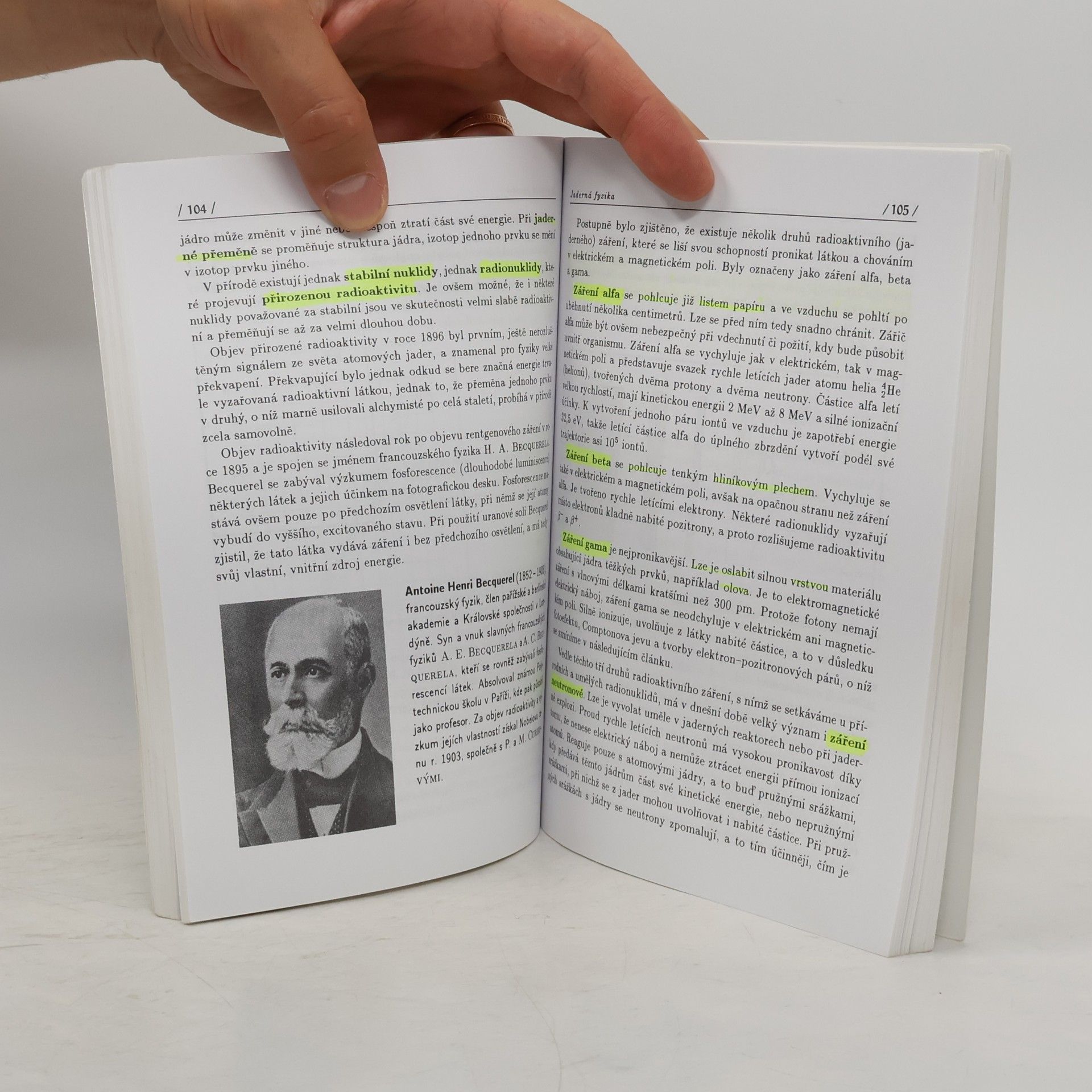 Ivan Štoll Fyzika pro gymnázia : fyzika mikrosvěta