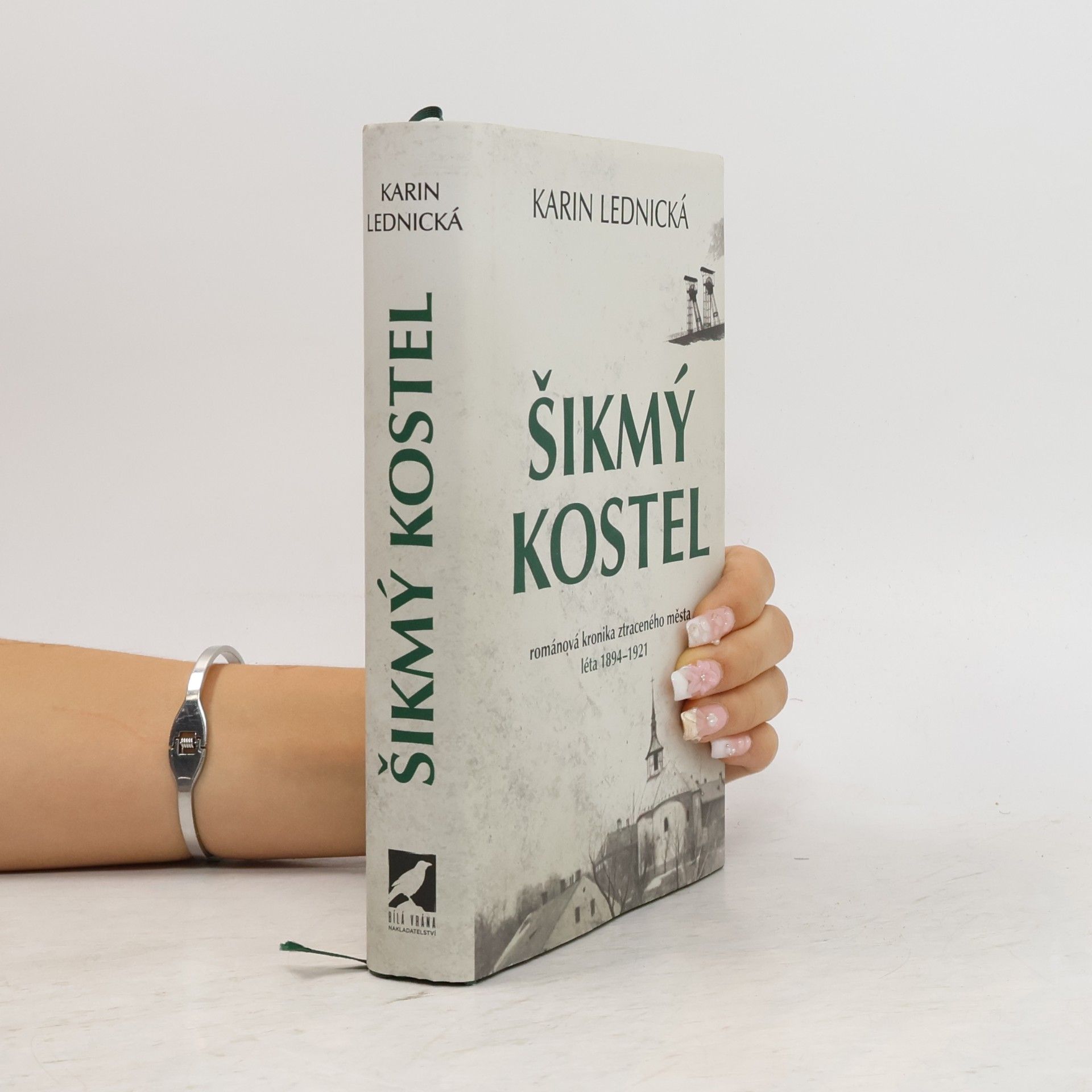 Karin Lednická Šikmý kostel