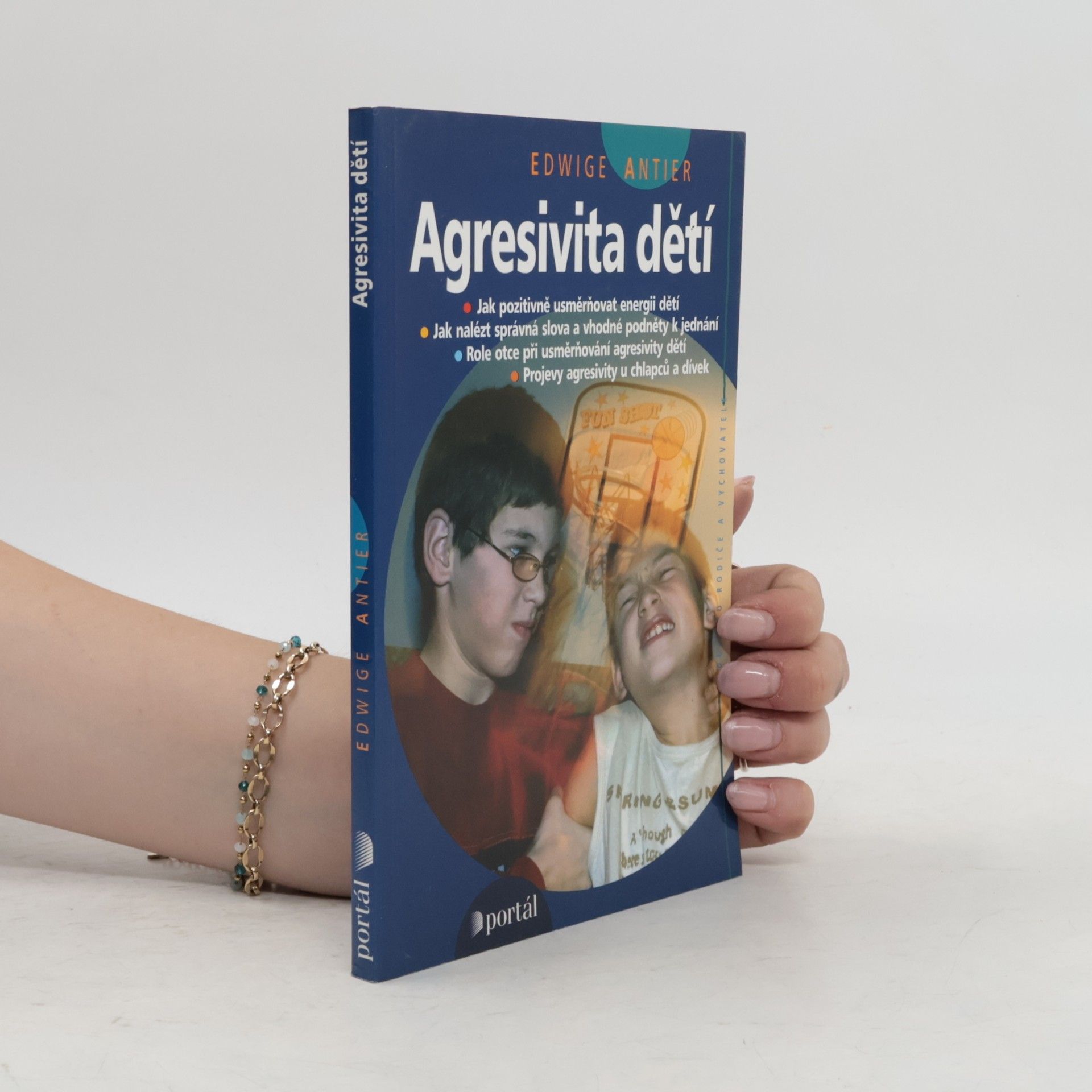 Edwige Antier Agresivita dětí