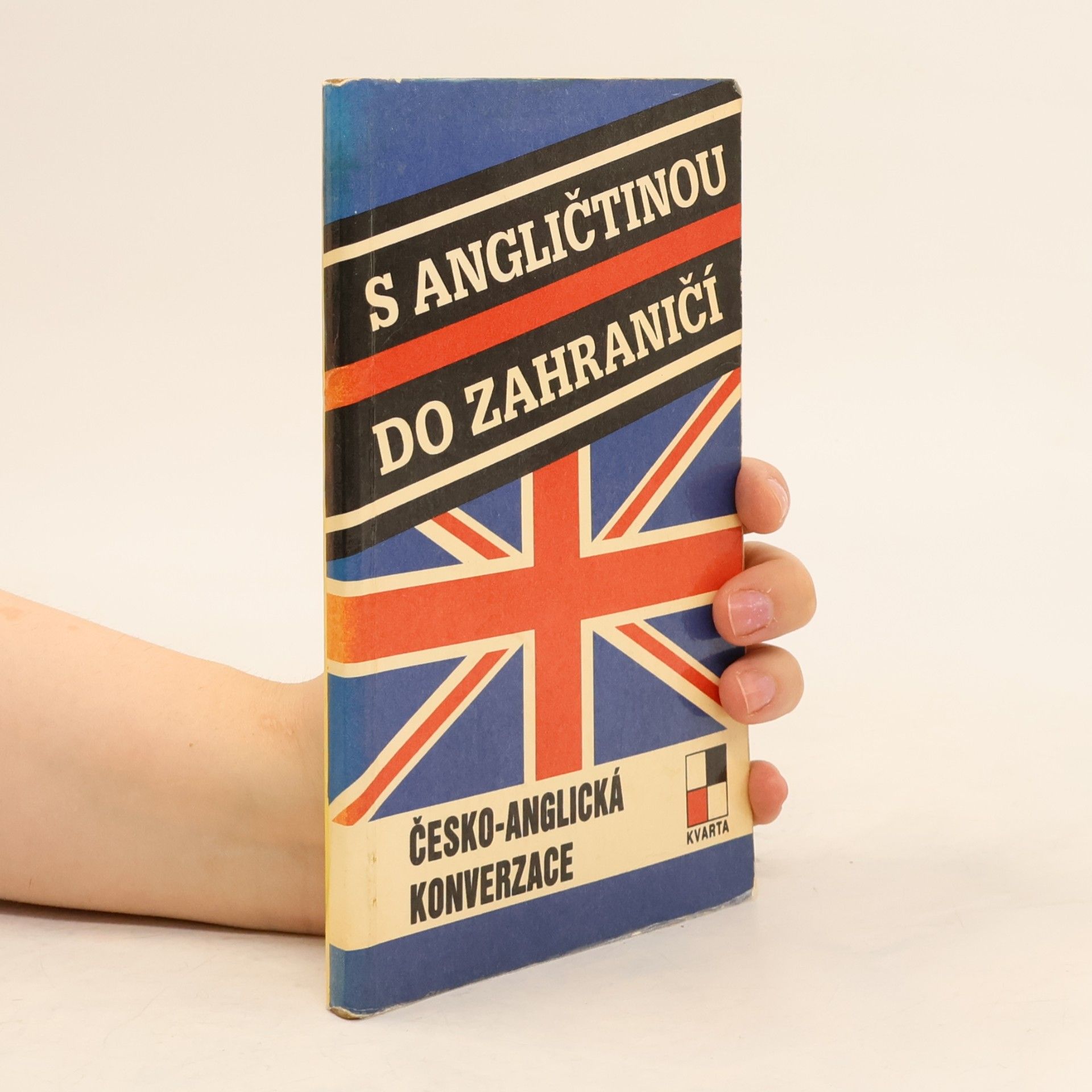 Marie Červinková S angličtinou do zahraničí : česko-anglická konverzace