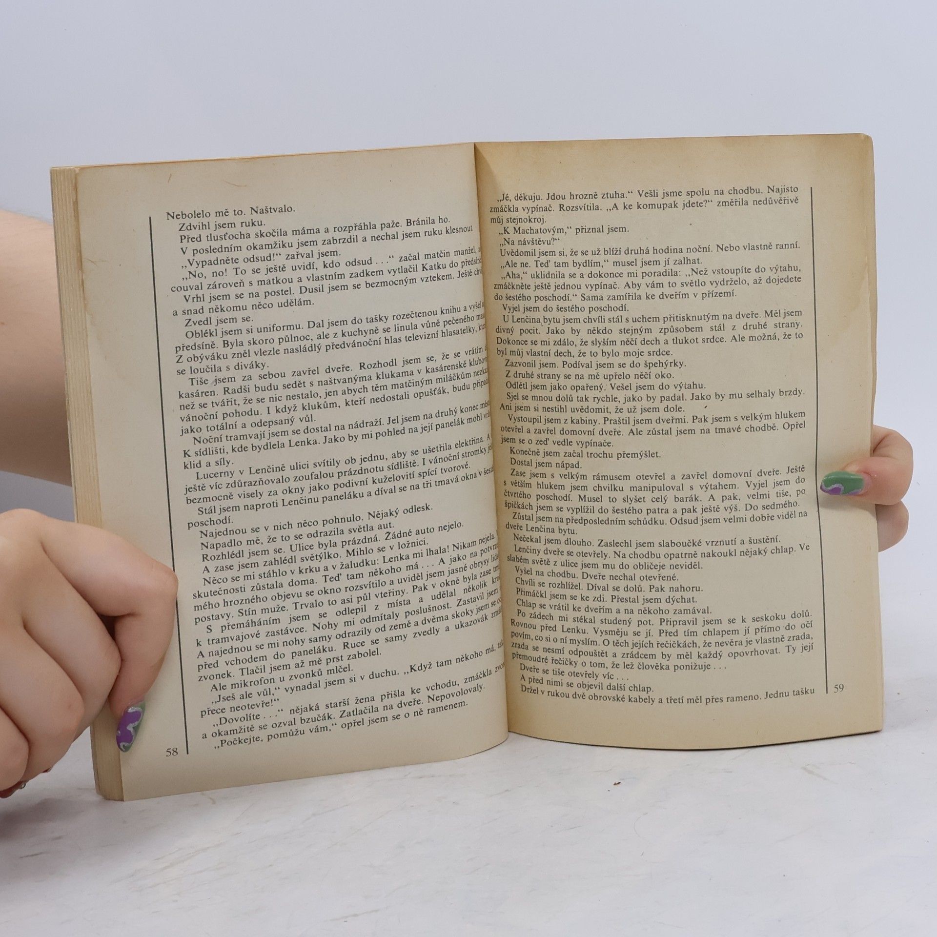 Various authors Hrobník nás rýčem zastele a jiné povídky