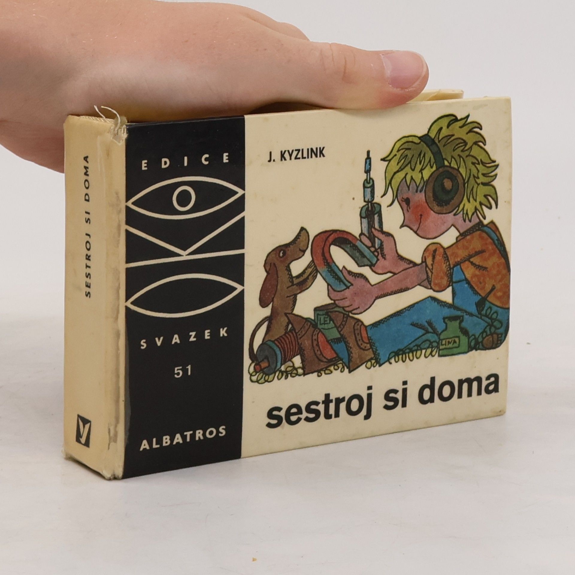 Sestroj si doma
