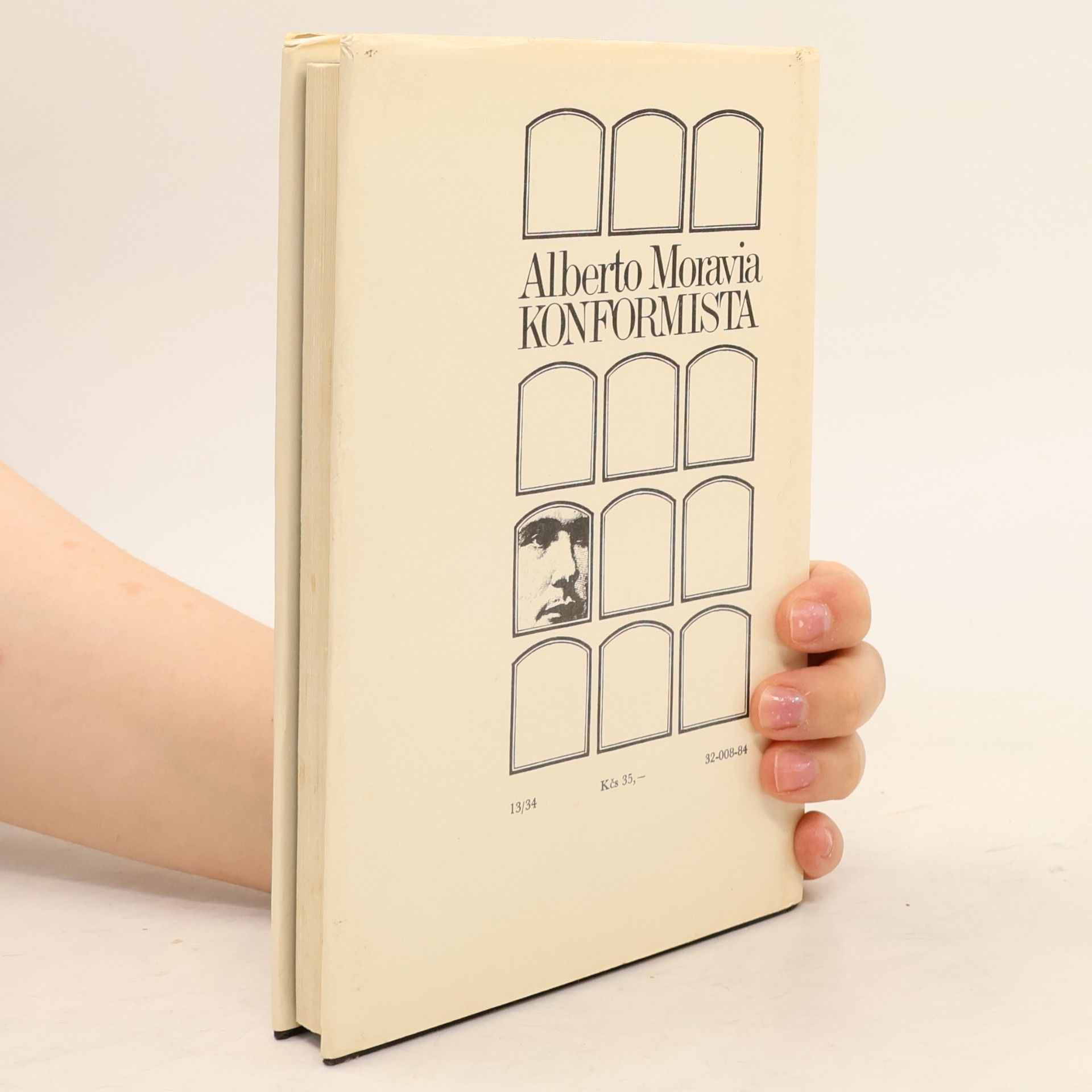 Alberto Moravia Konformista