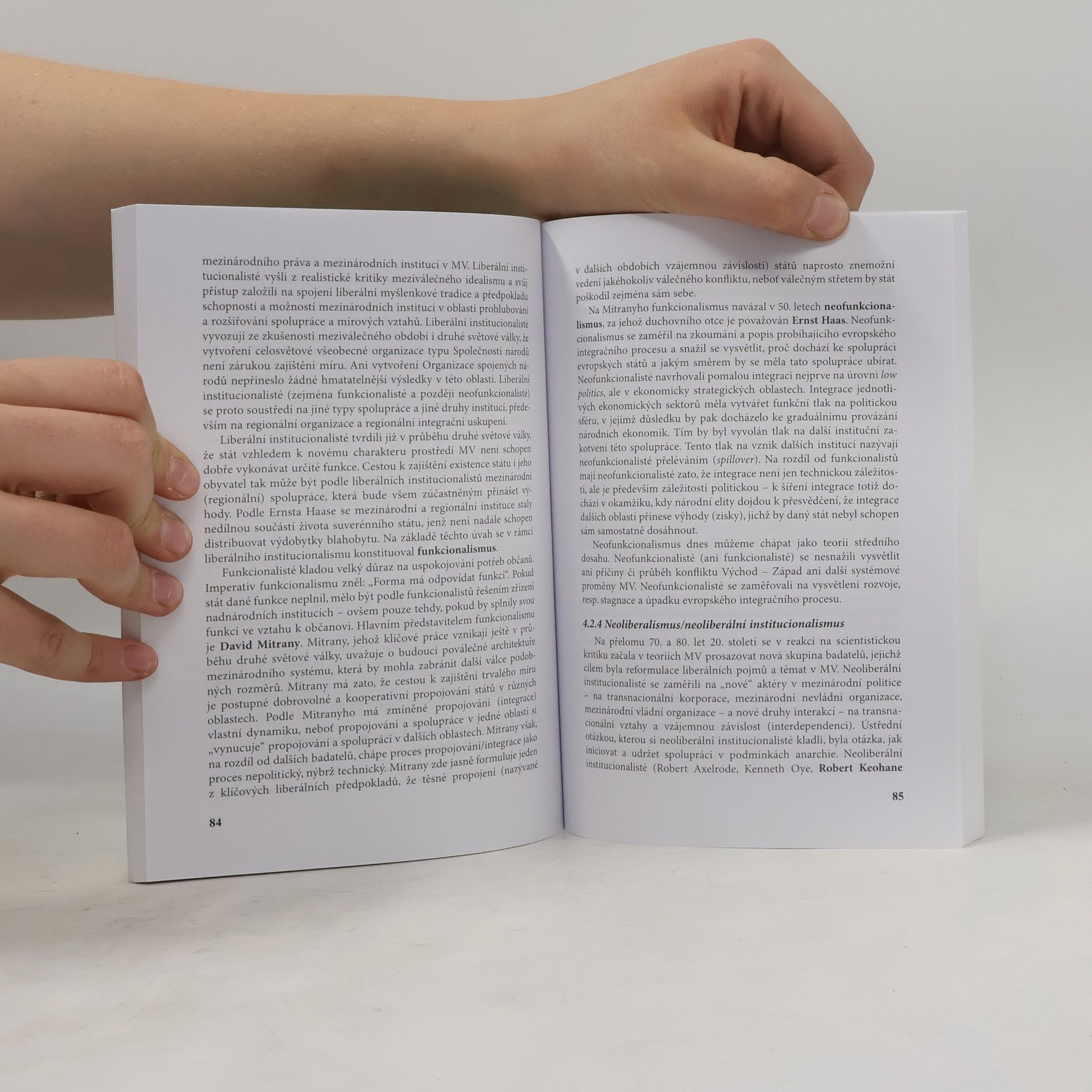 Šárka Waisová Úvod do studia mezinárodních vztahů