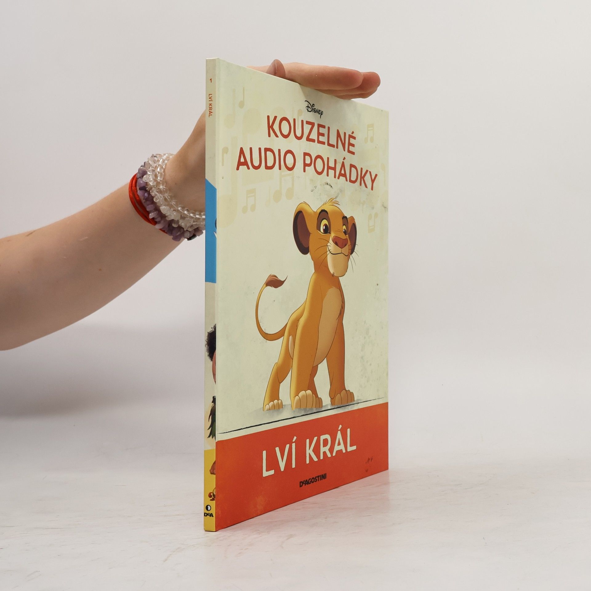 Collectif d'auteurs Lví král