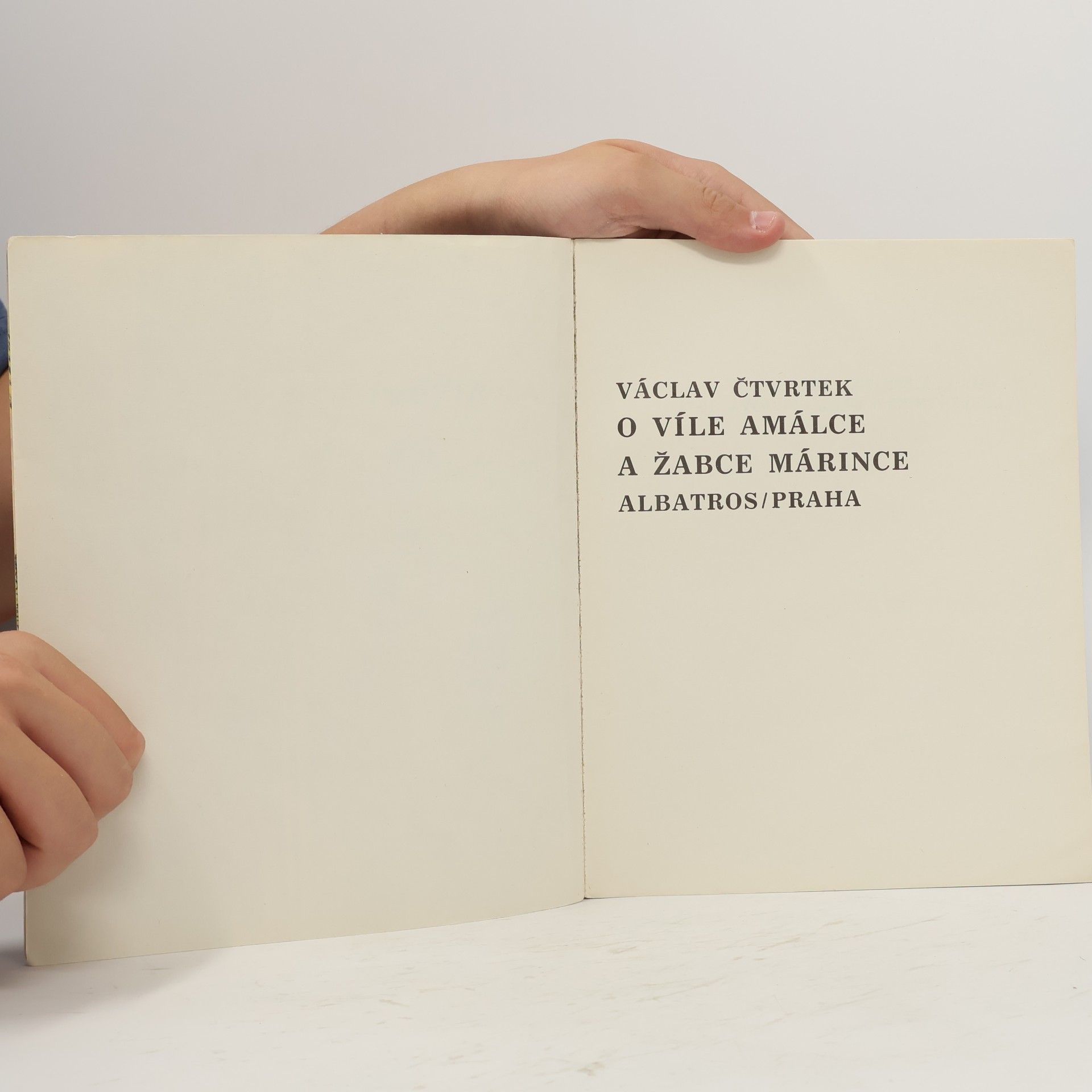 Václav Čtvrtek O víle Amálce a žabce Márince
