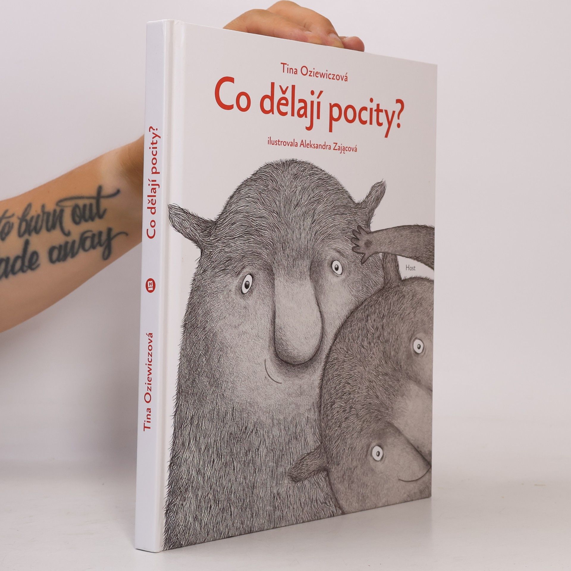 Tina Oziewicz Co dělají pocity?