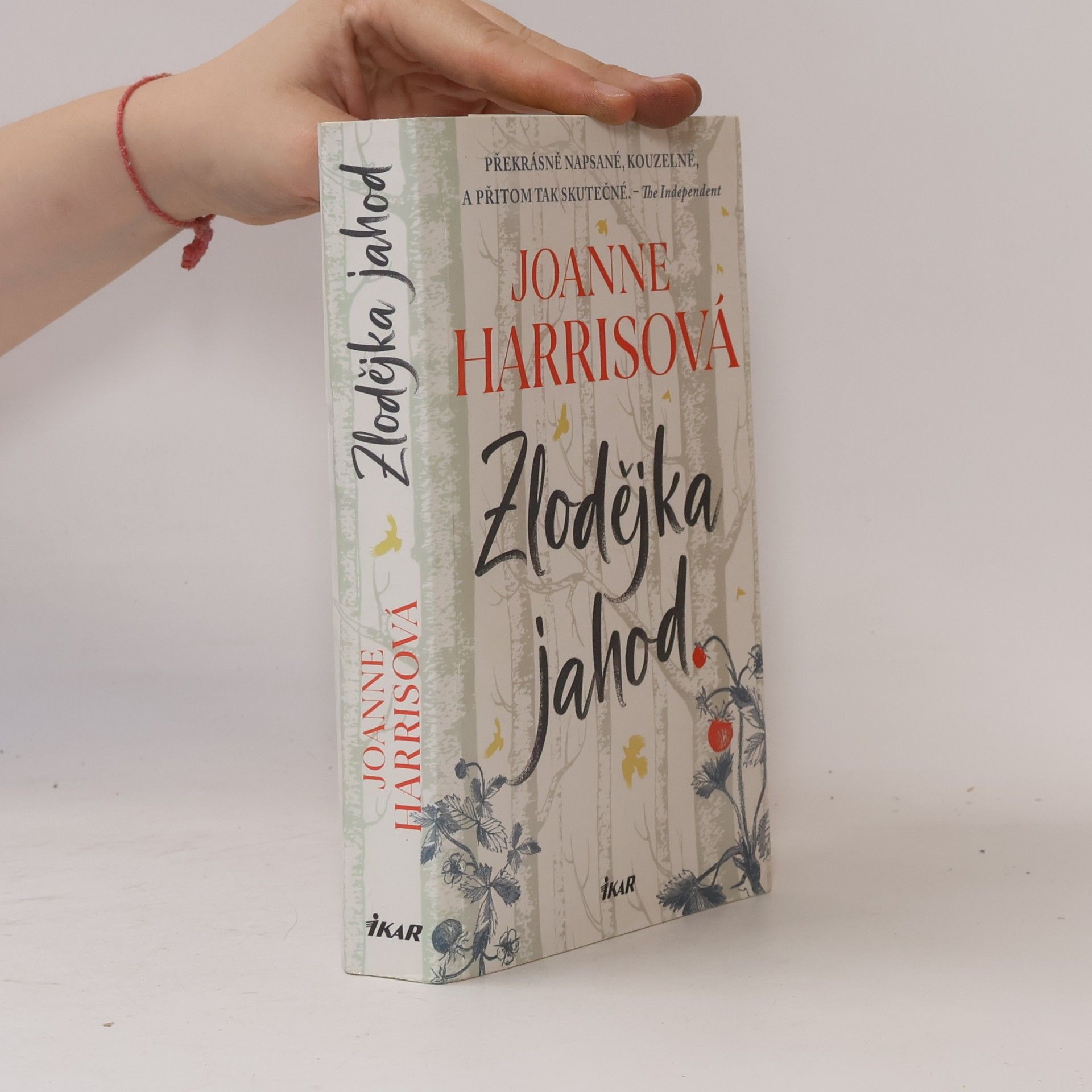 Joanne Harris Zlodějka jahod