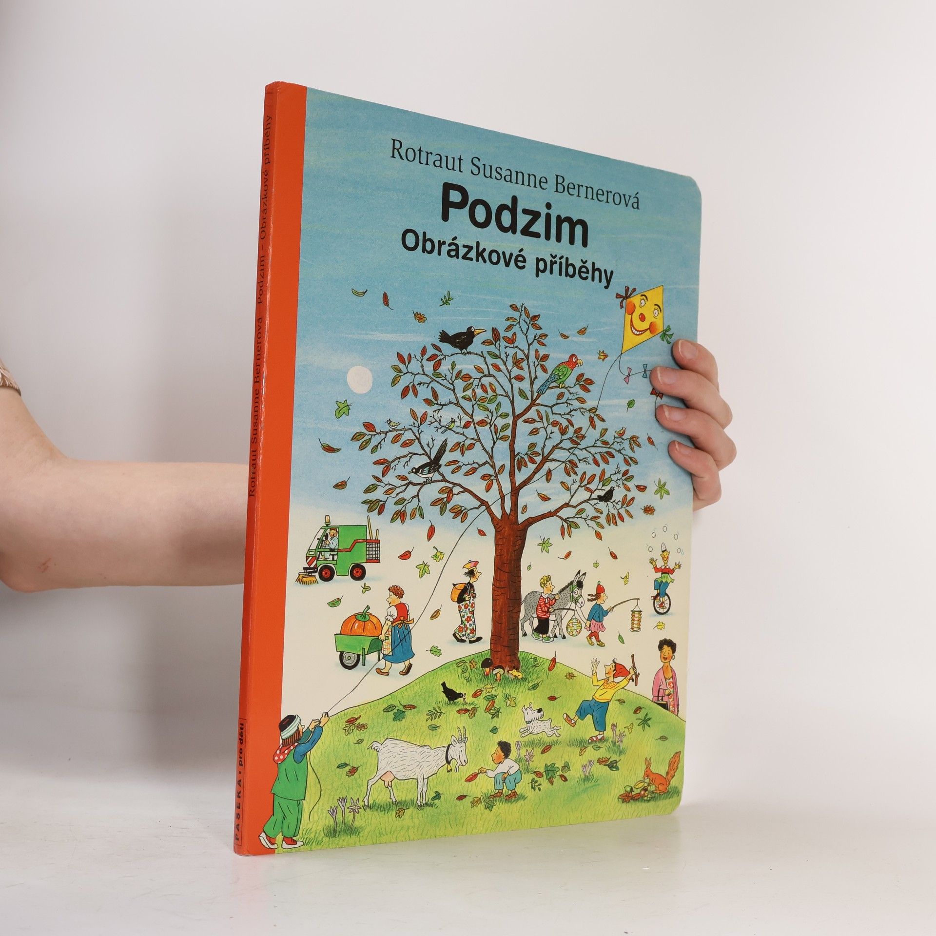 Rotraut Susanne Berner Podzim. Obrázkové příběhy