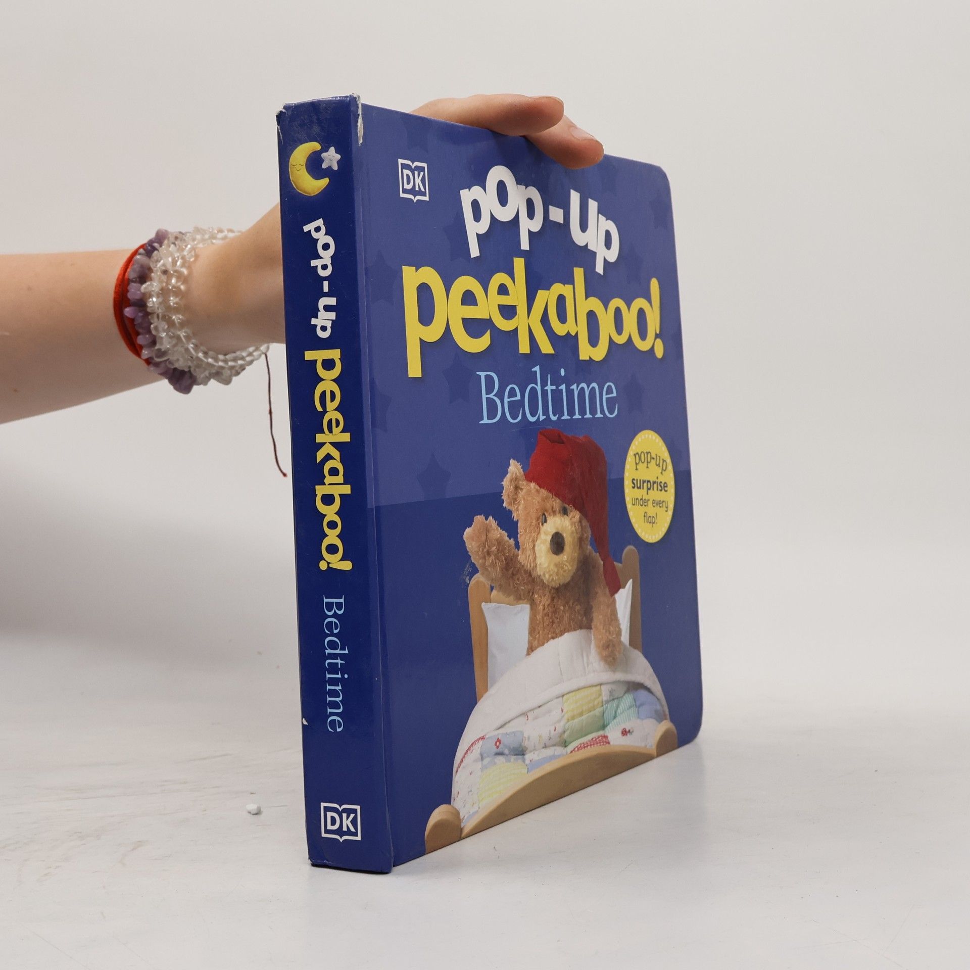Howard Hughes Pop-Up Peekaboo Bedtime