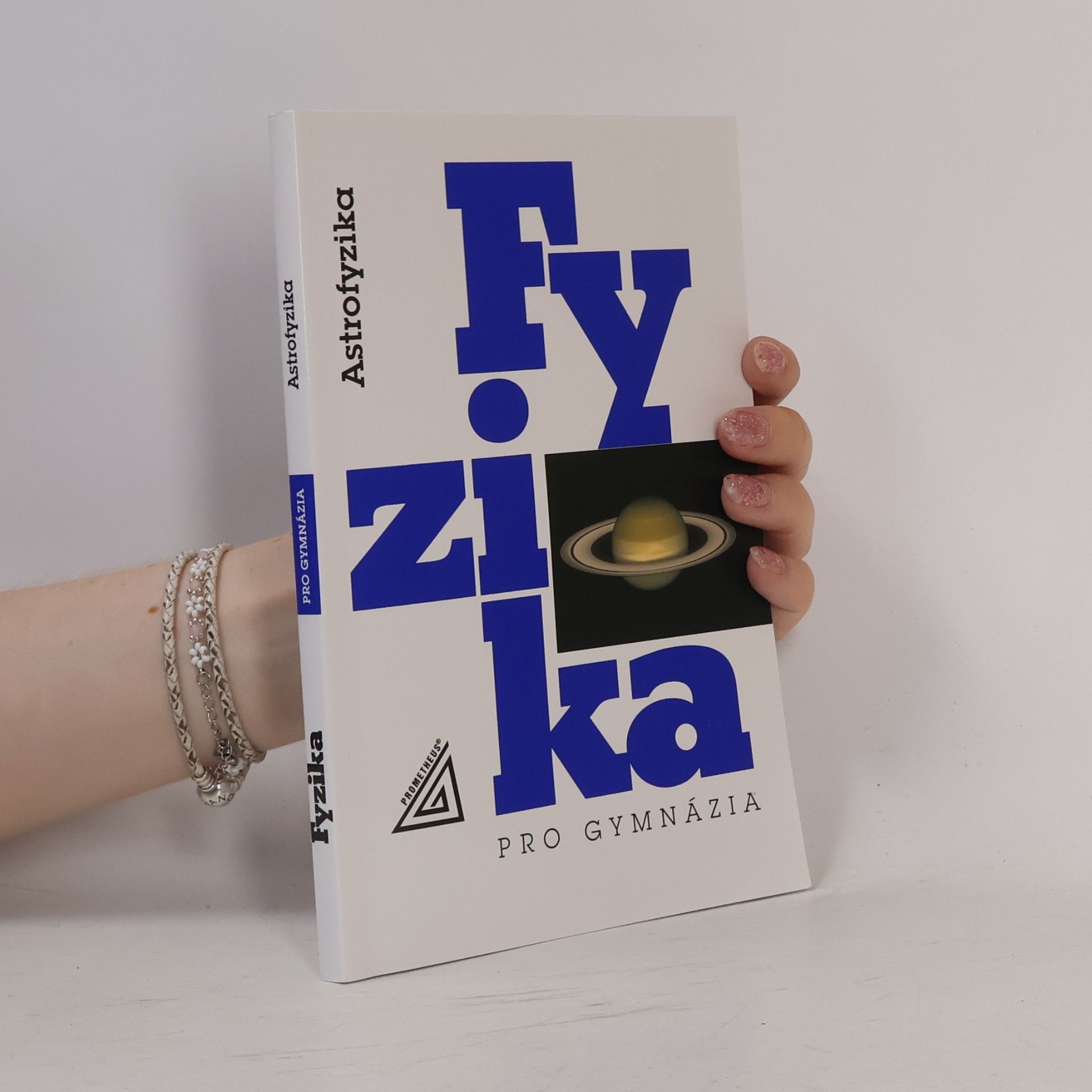 Martin Macháček Fyzika pro gymnázia. Astrofyzika