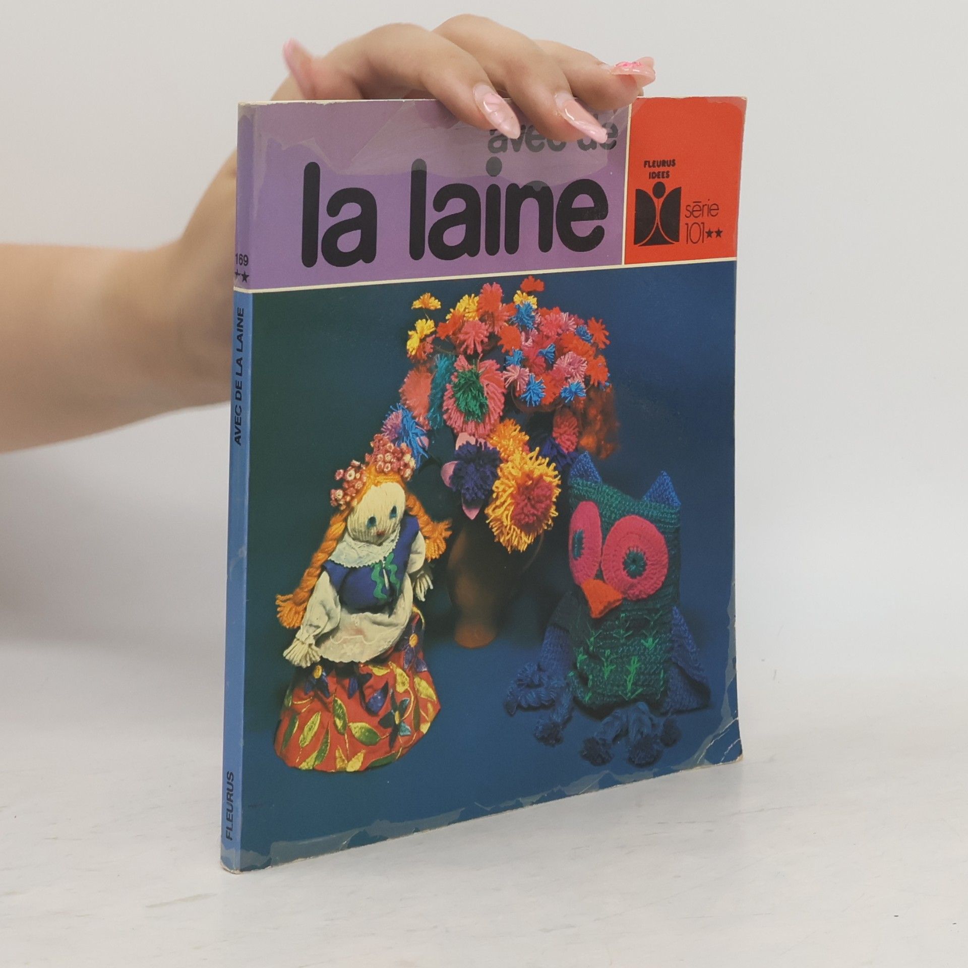 Edith Barker Serie 101 - 169: Avec de la laine