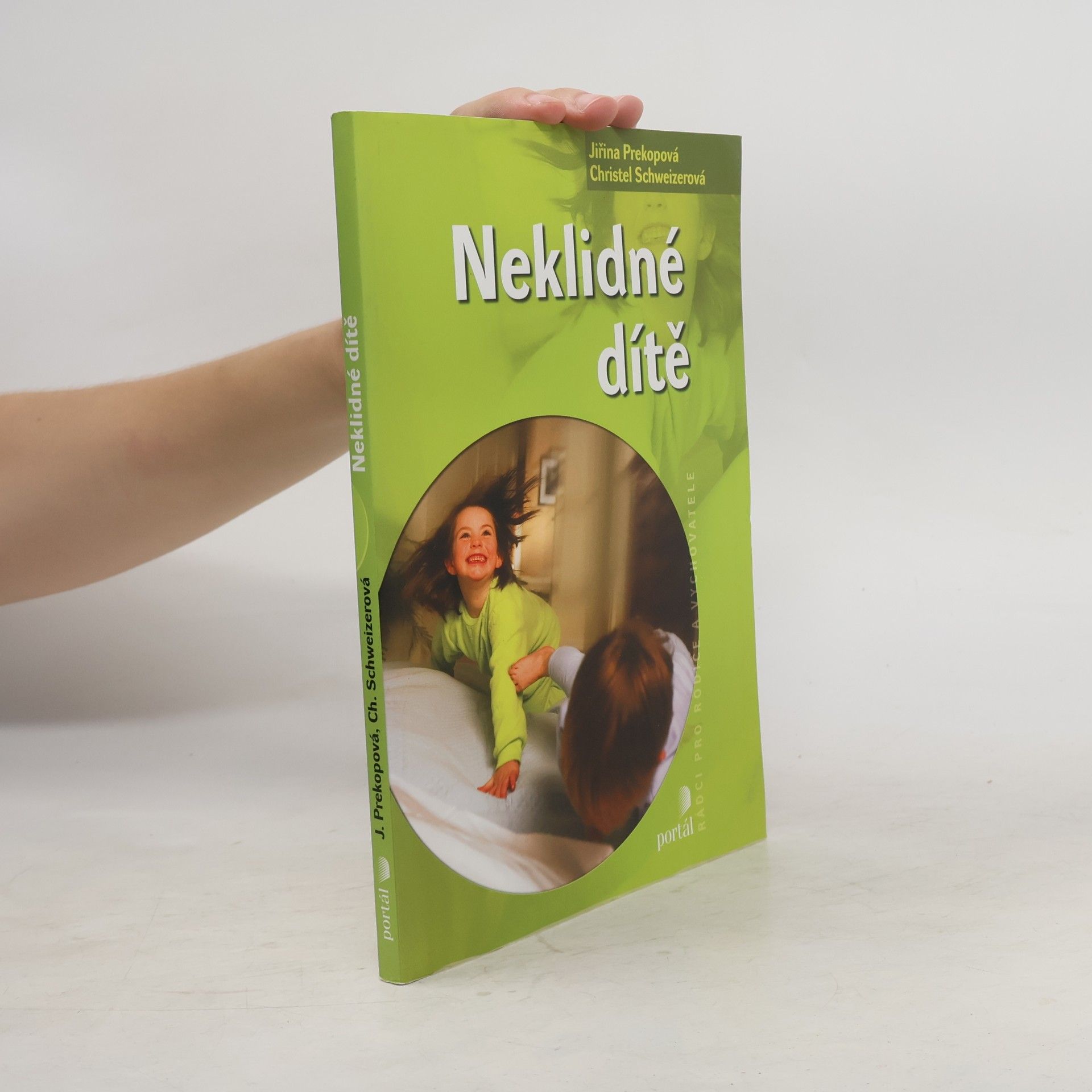 Christel Schweizer Neklidné dítě