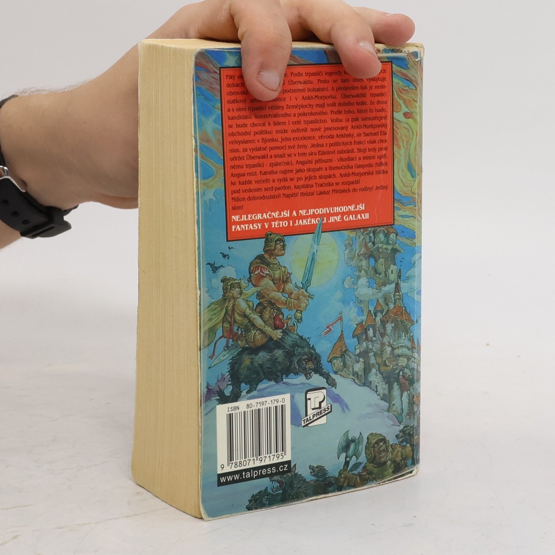 Terry Pratchett Pátý elefant