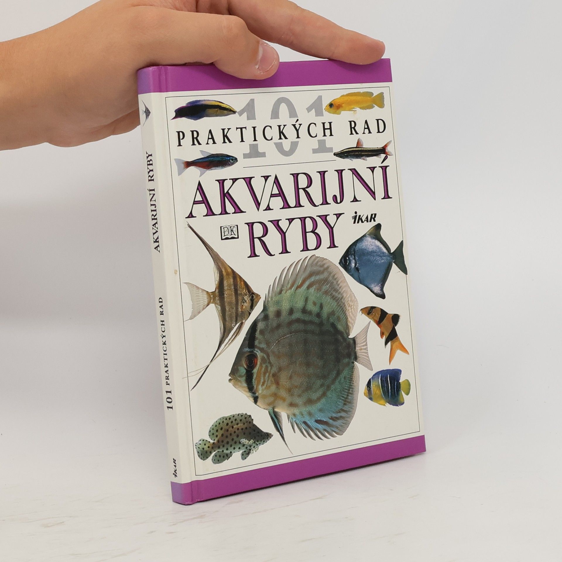 Dick Mills Akvarijní ryby