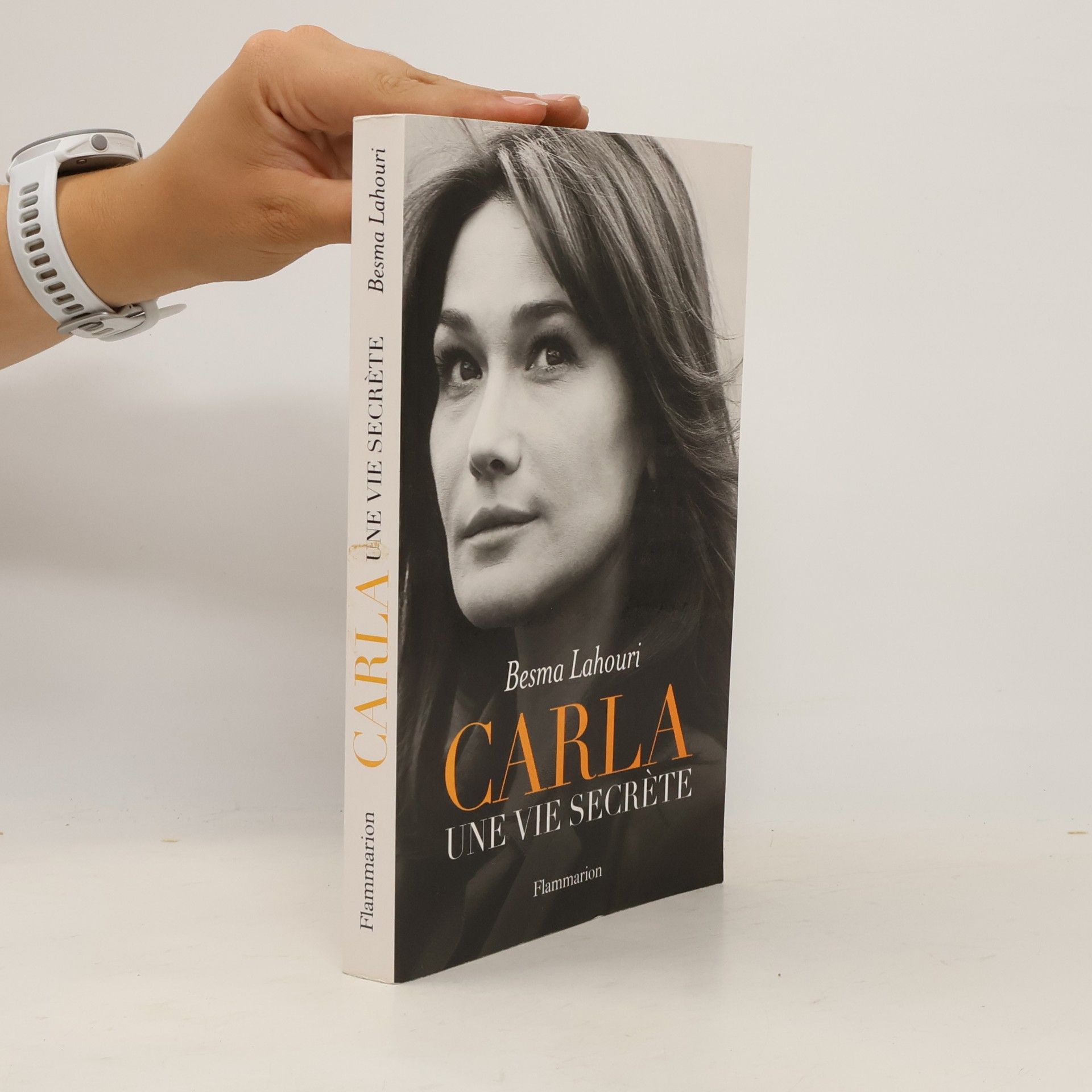 Besma Lahouri Carla, une vie secrète