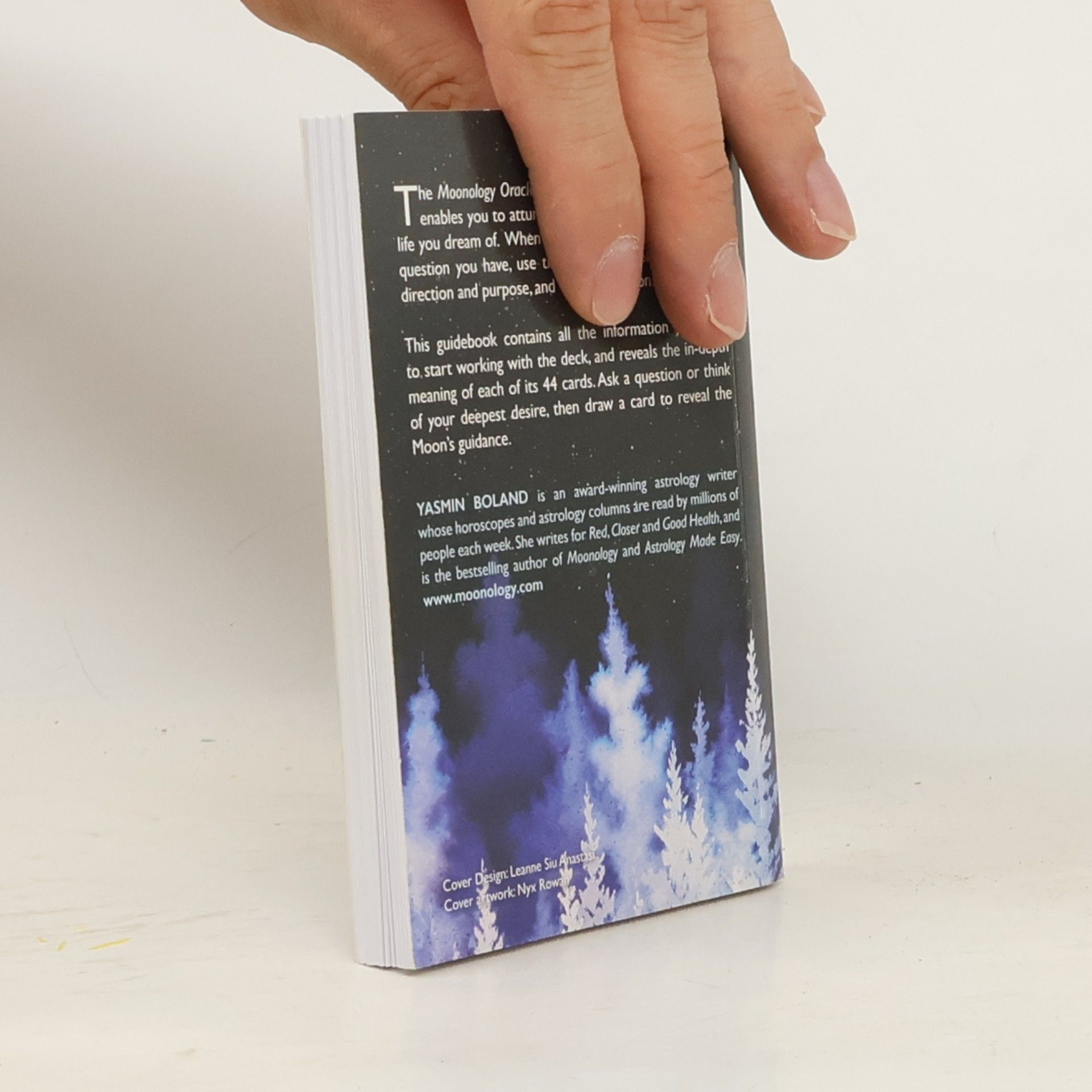 Yasmin Boland Moonology Oracle Cards