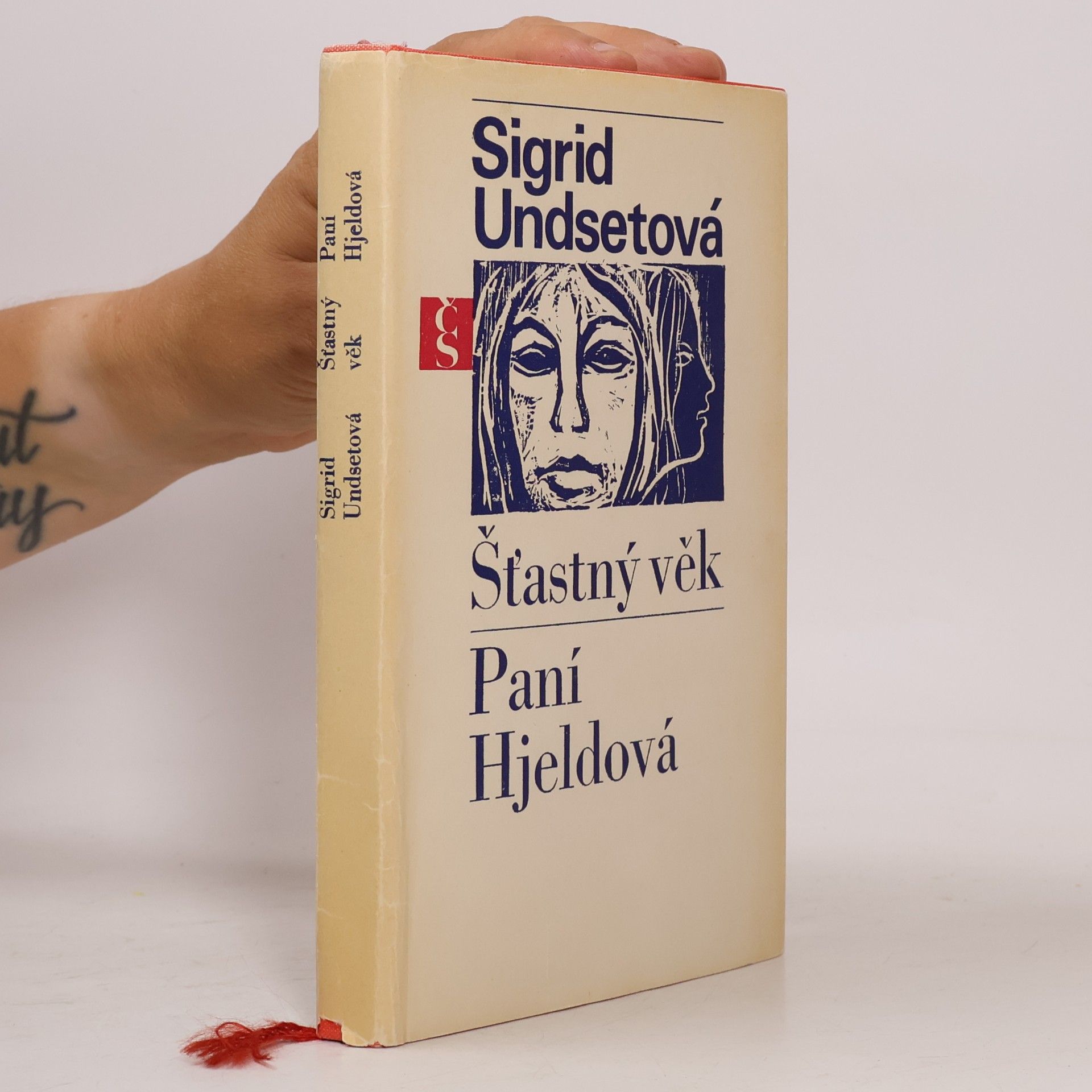 Sigrid Undsetová Šťastný věk. Paní Hjeldová