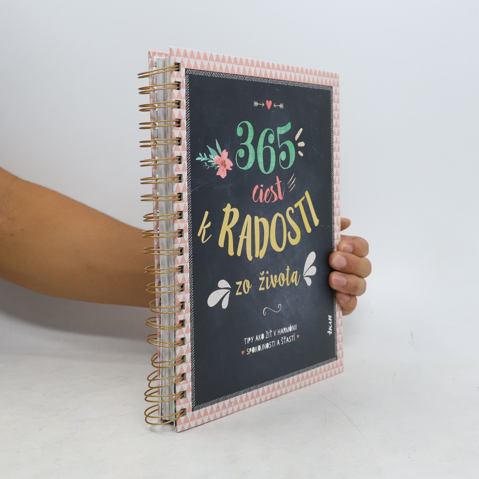 Collectif d'auteurs 365 ciest k radosti zo života