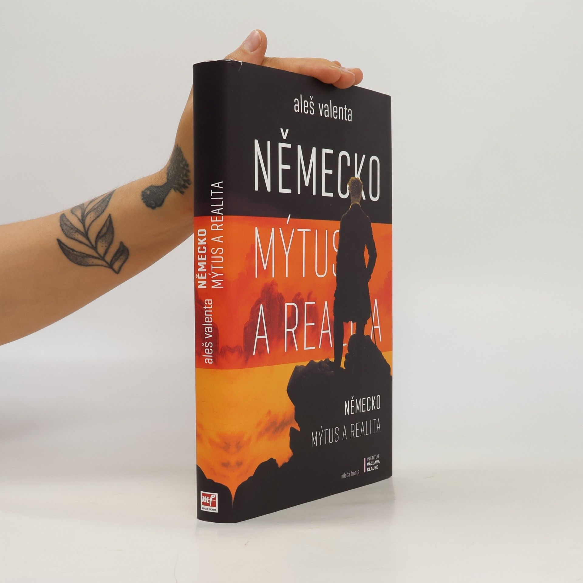 Aleš Valenta Německo. Mýtus a realita. Politika v SRN 1998-2017