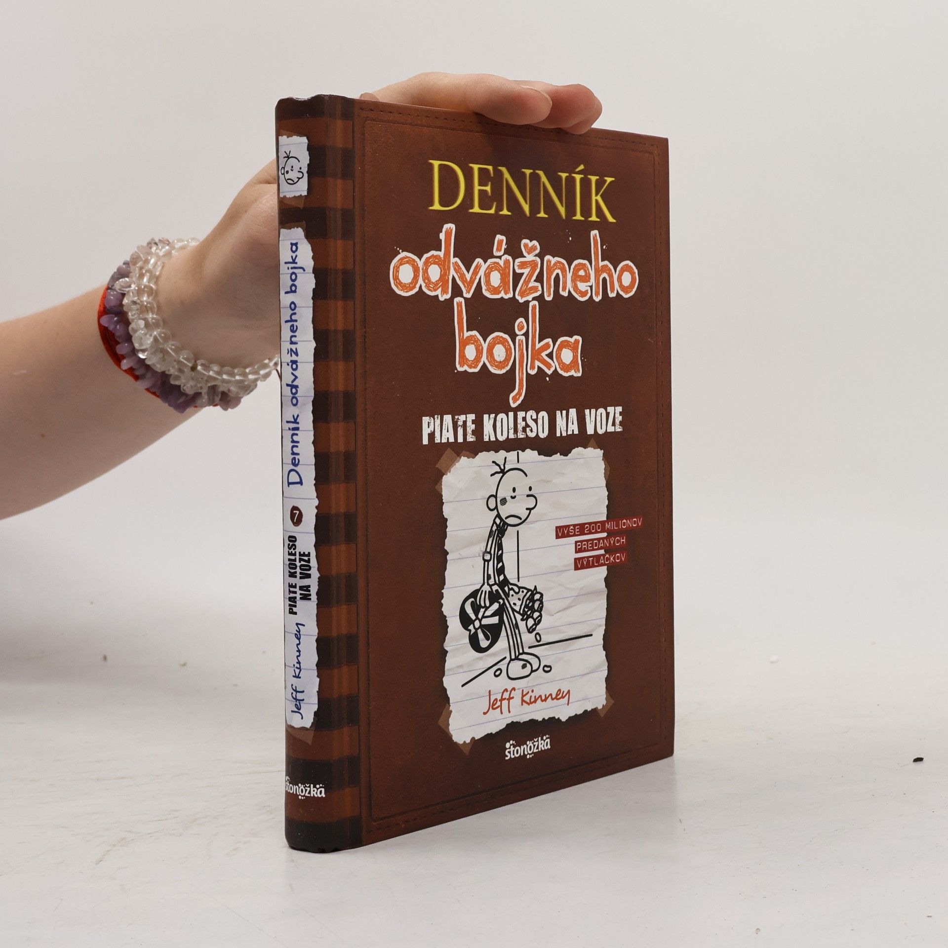 Jeff Kinney Denník odvážneho bojka 7. Piate koleso na voze