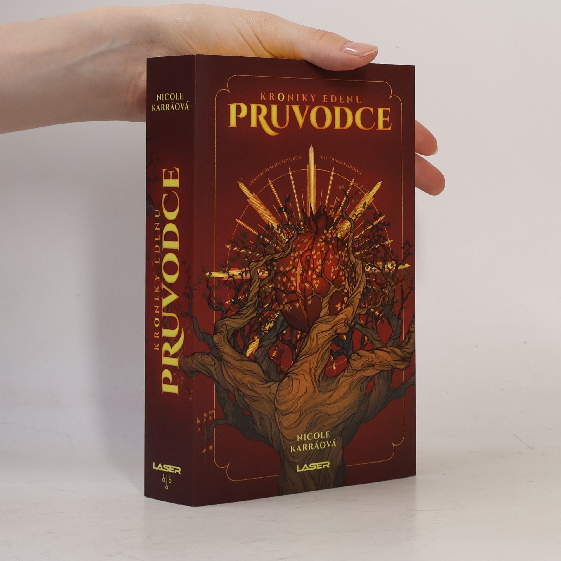 Nicole Karráová Kroniky Edenu. Průvodce