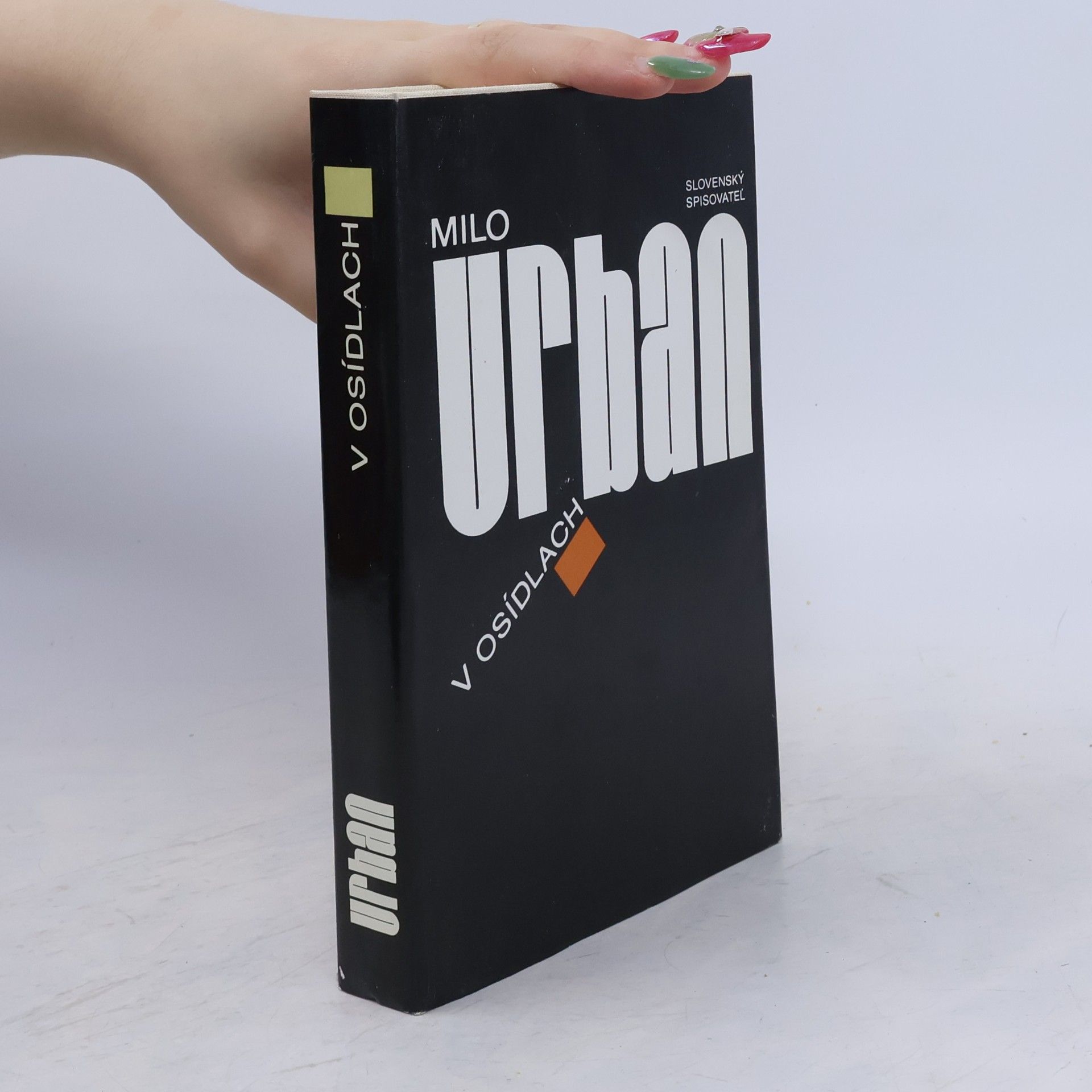 Milo Urban V osídlach