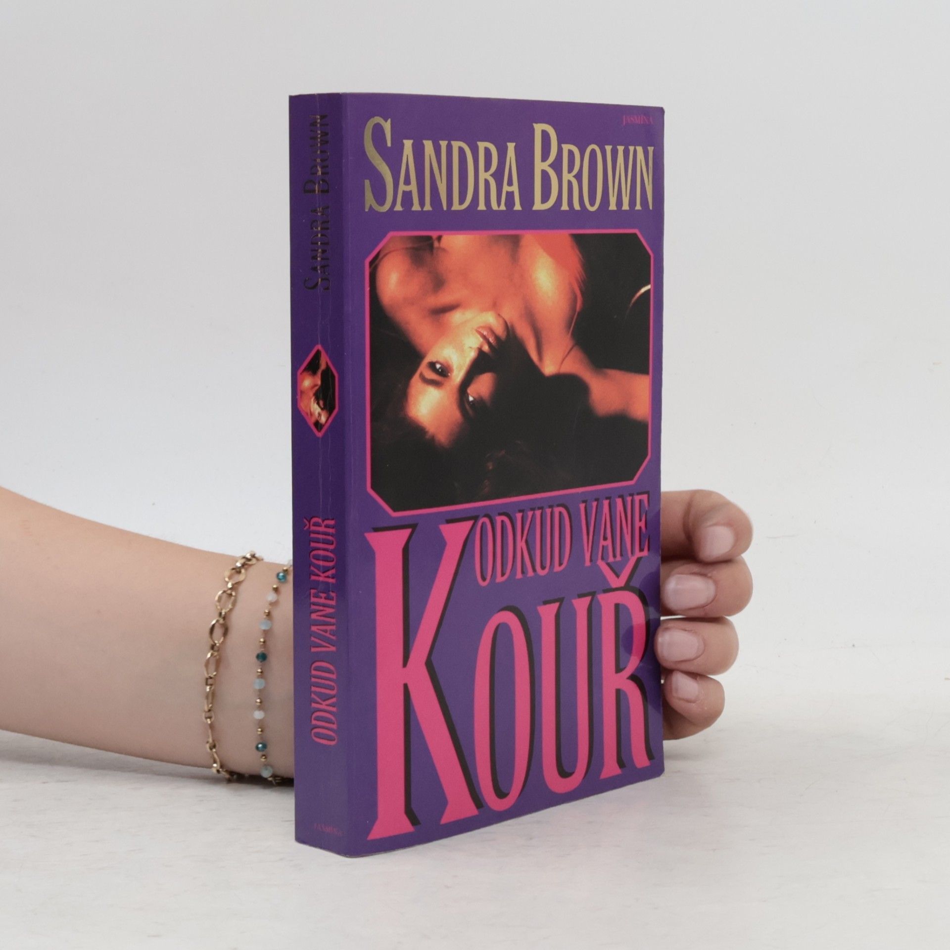 Sandra Brown Odkud vane kouř