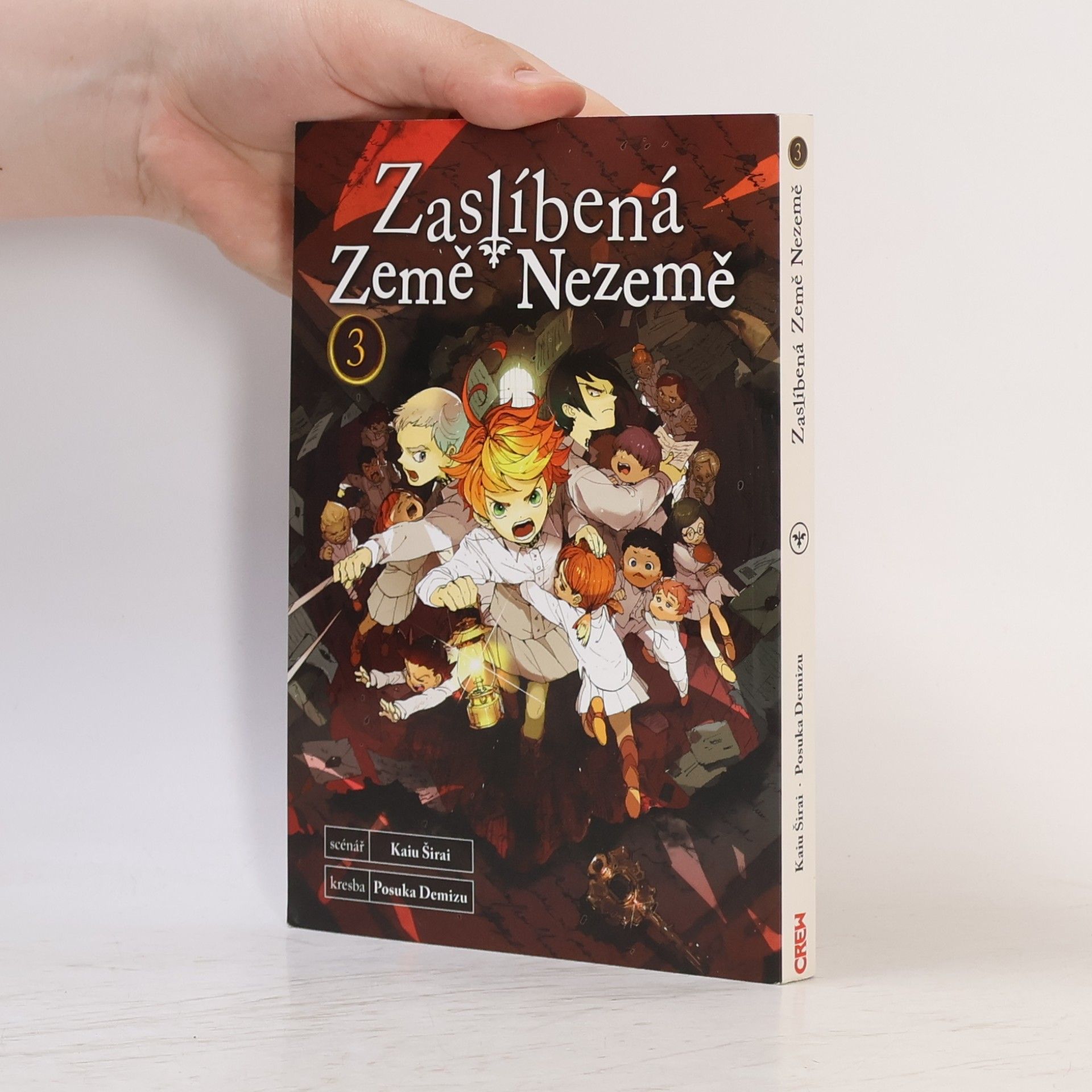 Kaiu Širai Zaslíbená Země Nezemě 3