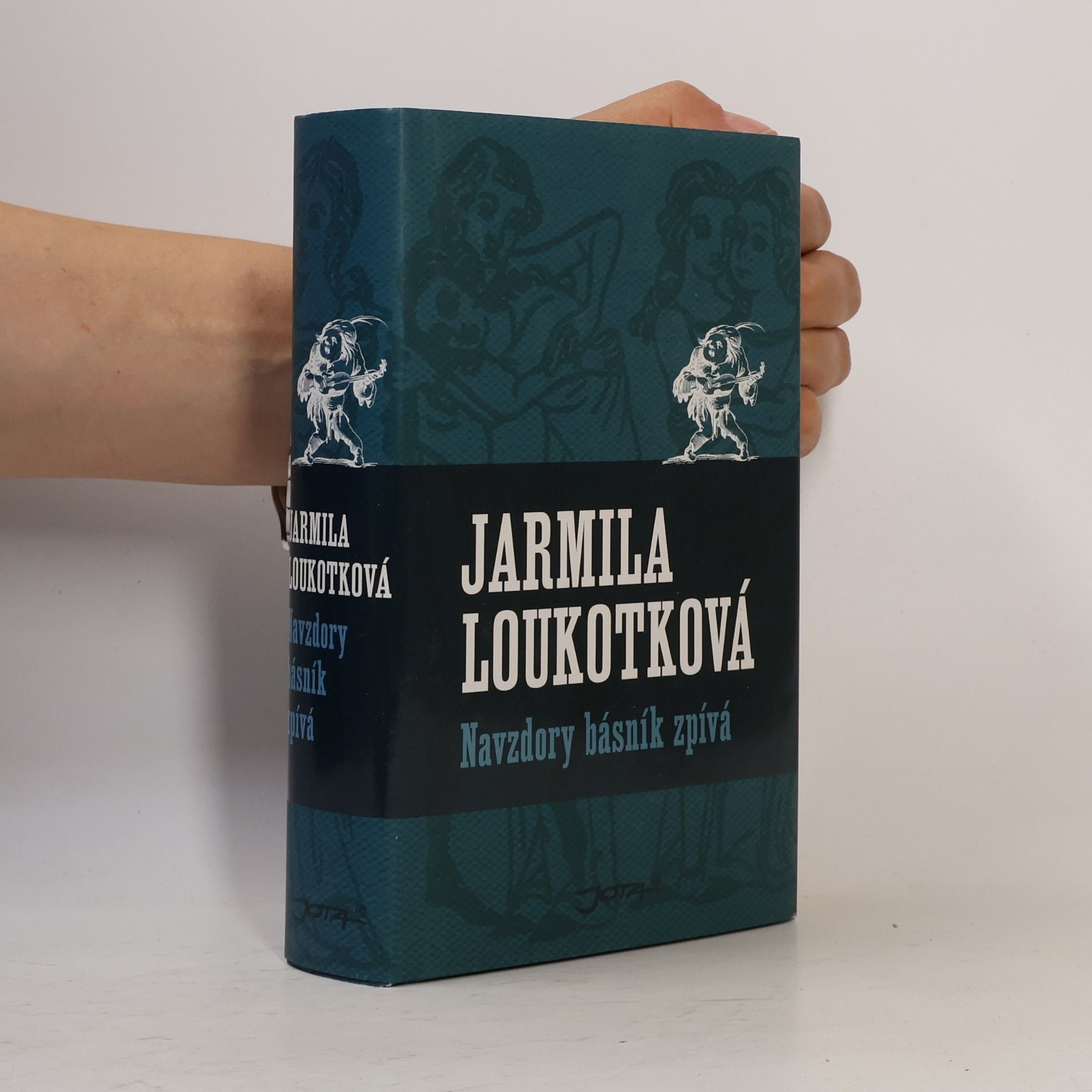 Jarmila Loukotková Navzdory básník zpívá