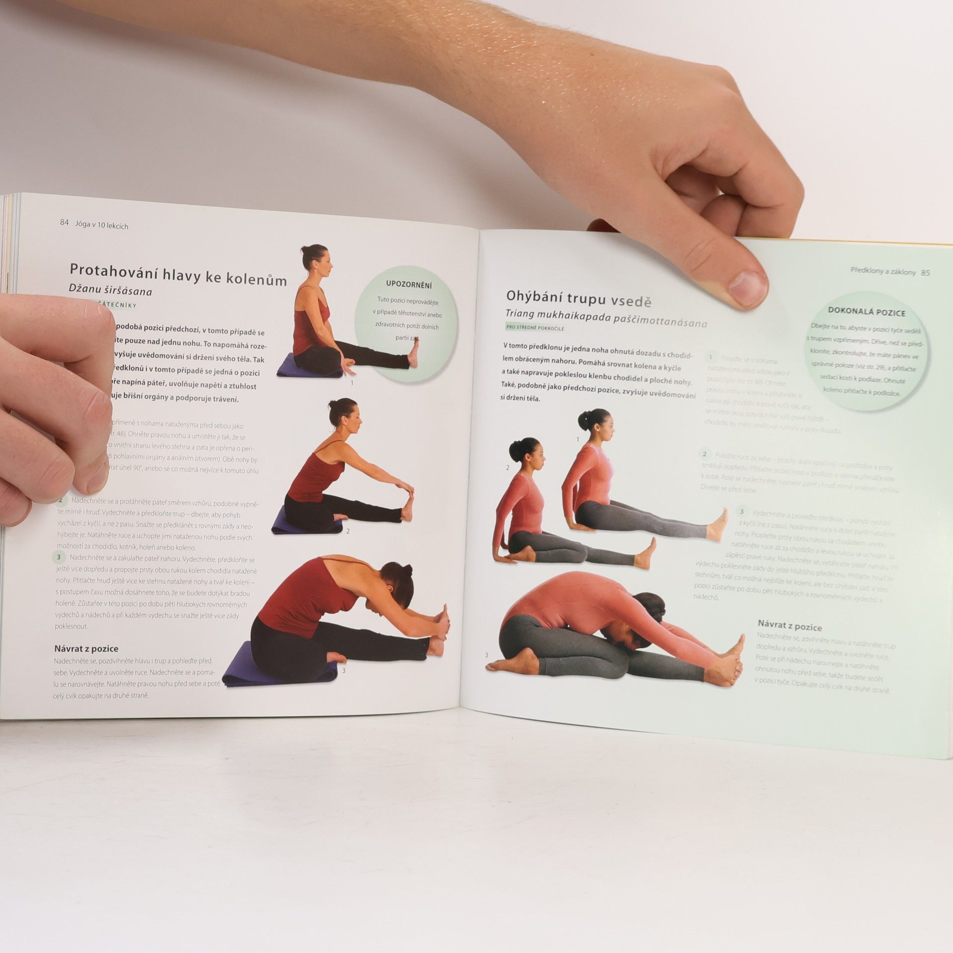 Kim Davies Jóga v 10 lekcích
