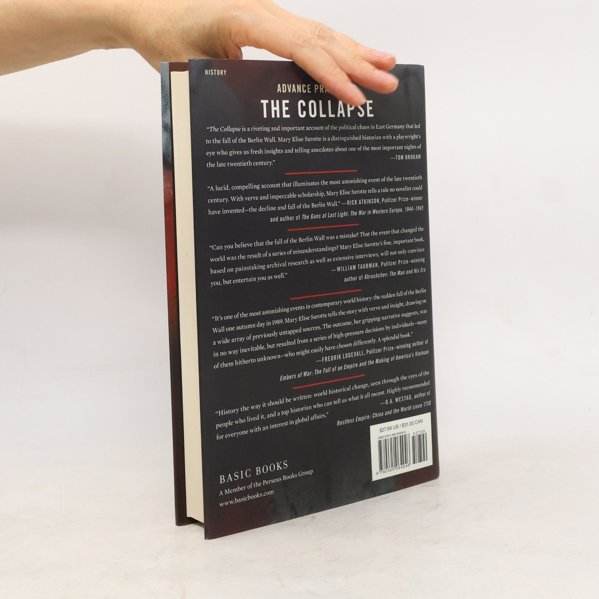 Mary Elise Sarotte The Collapse