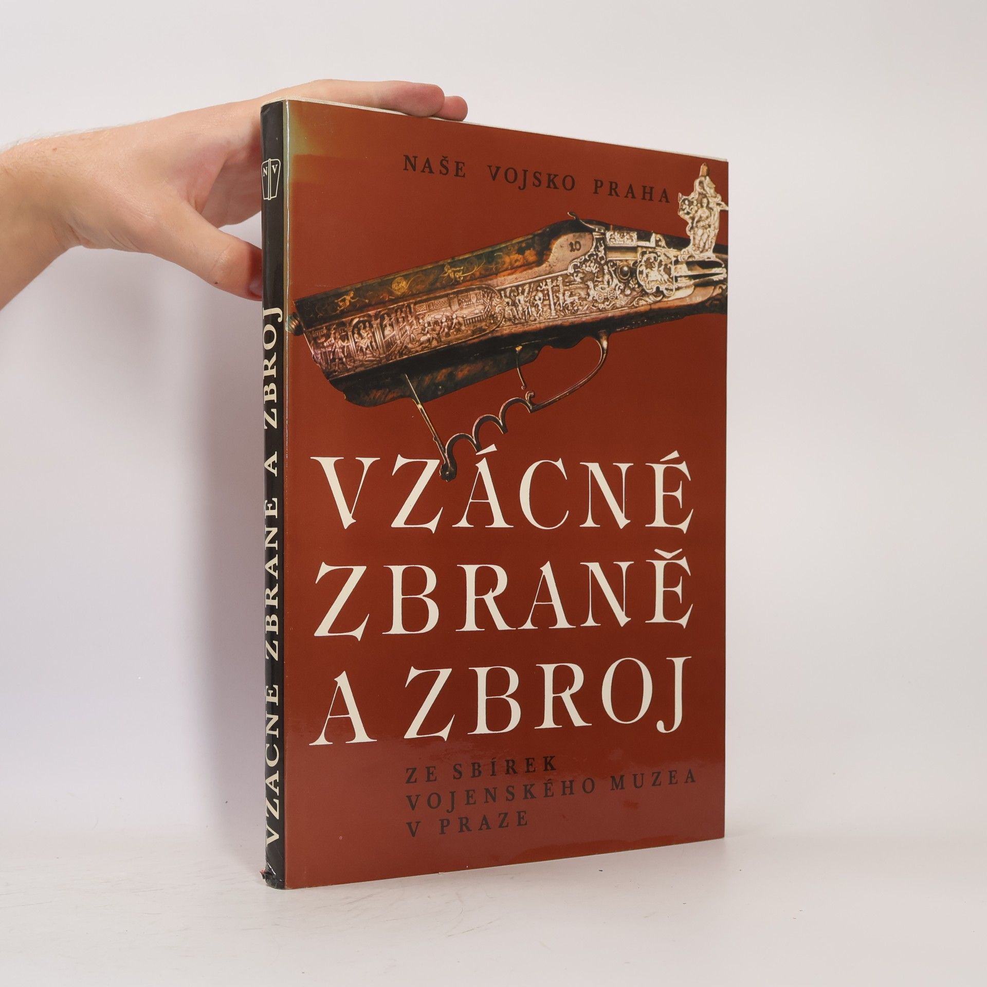 Vladimír Dolínek Vzácné zbraně a zbroj