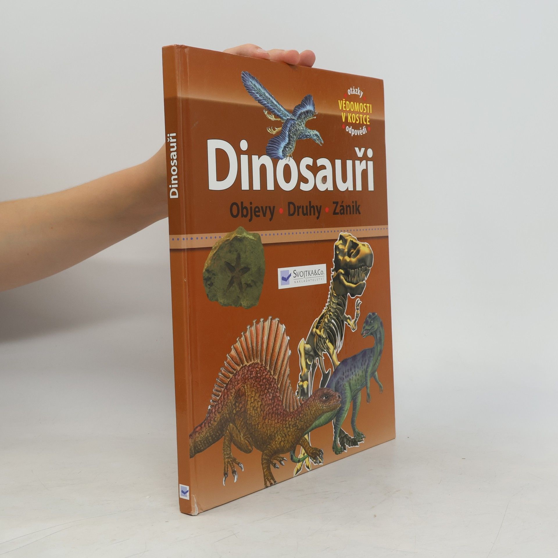 AA.VV. Dinosauři