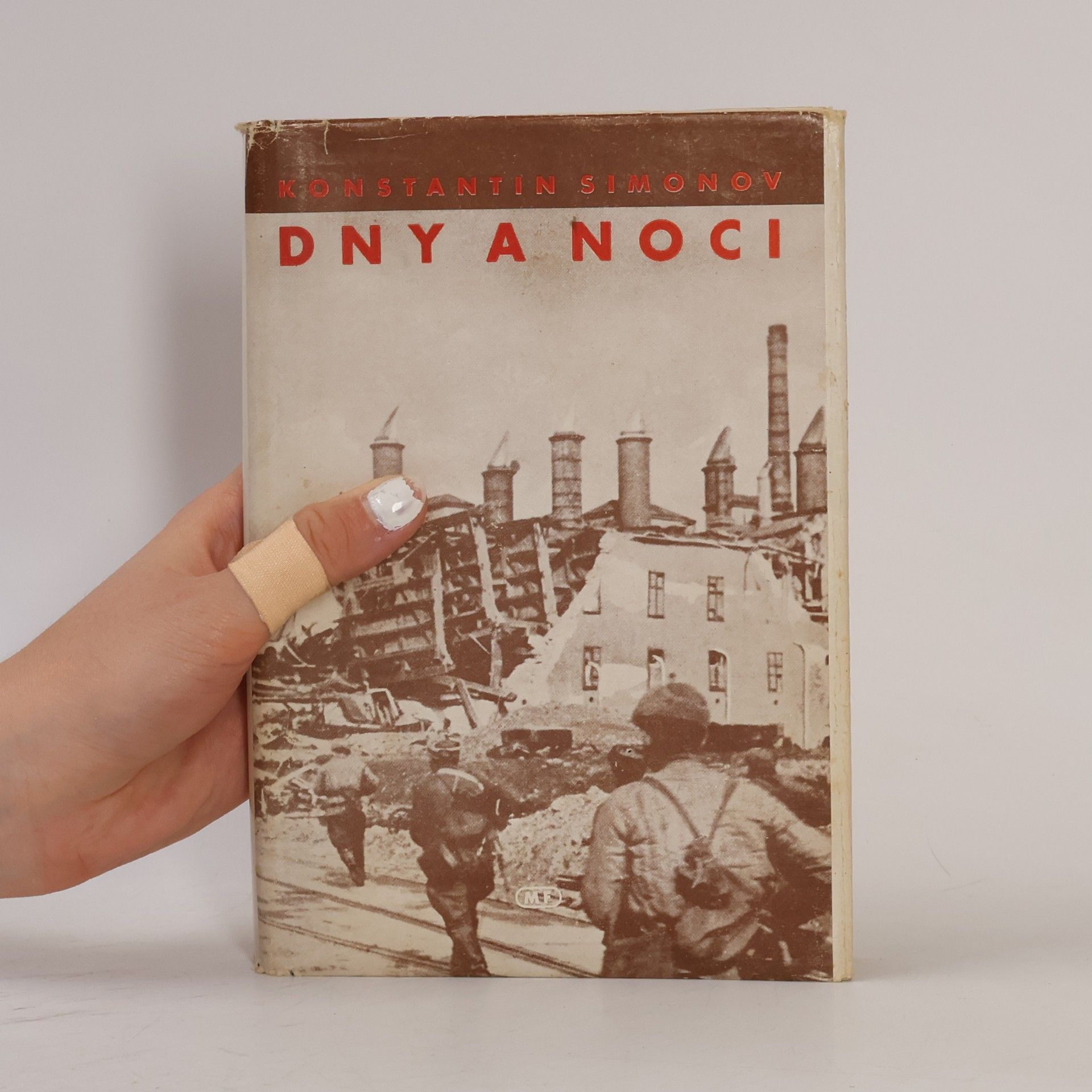 Konstantin Simonow Dny a noci