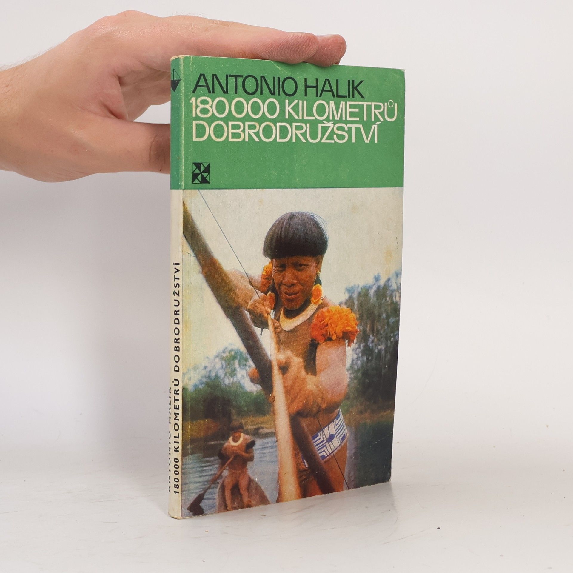 Antonio Halik 180 000 kilometrů dobrodružství