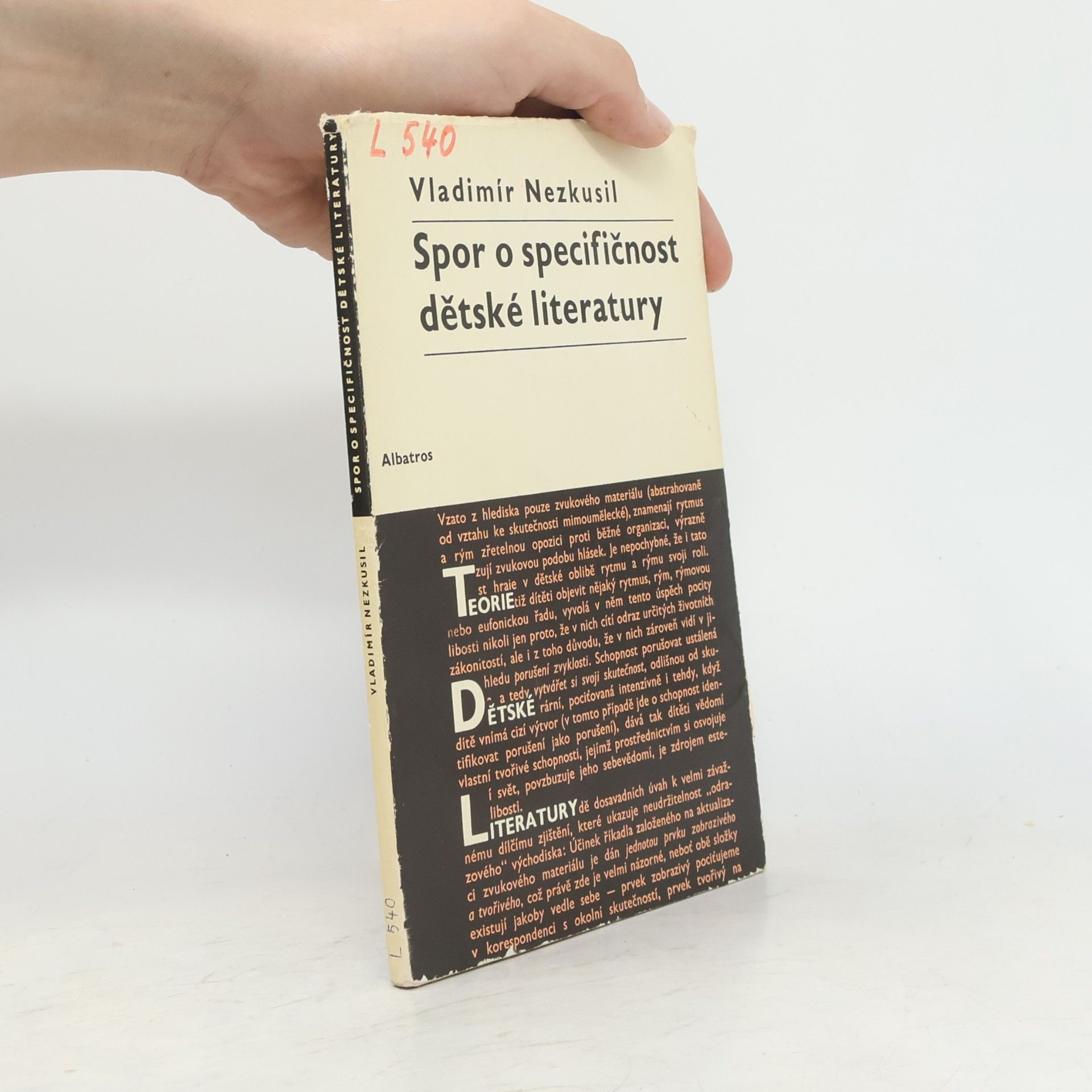 Spor o specifičnost dětské literatury