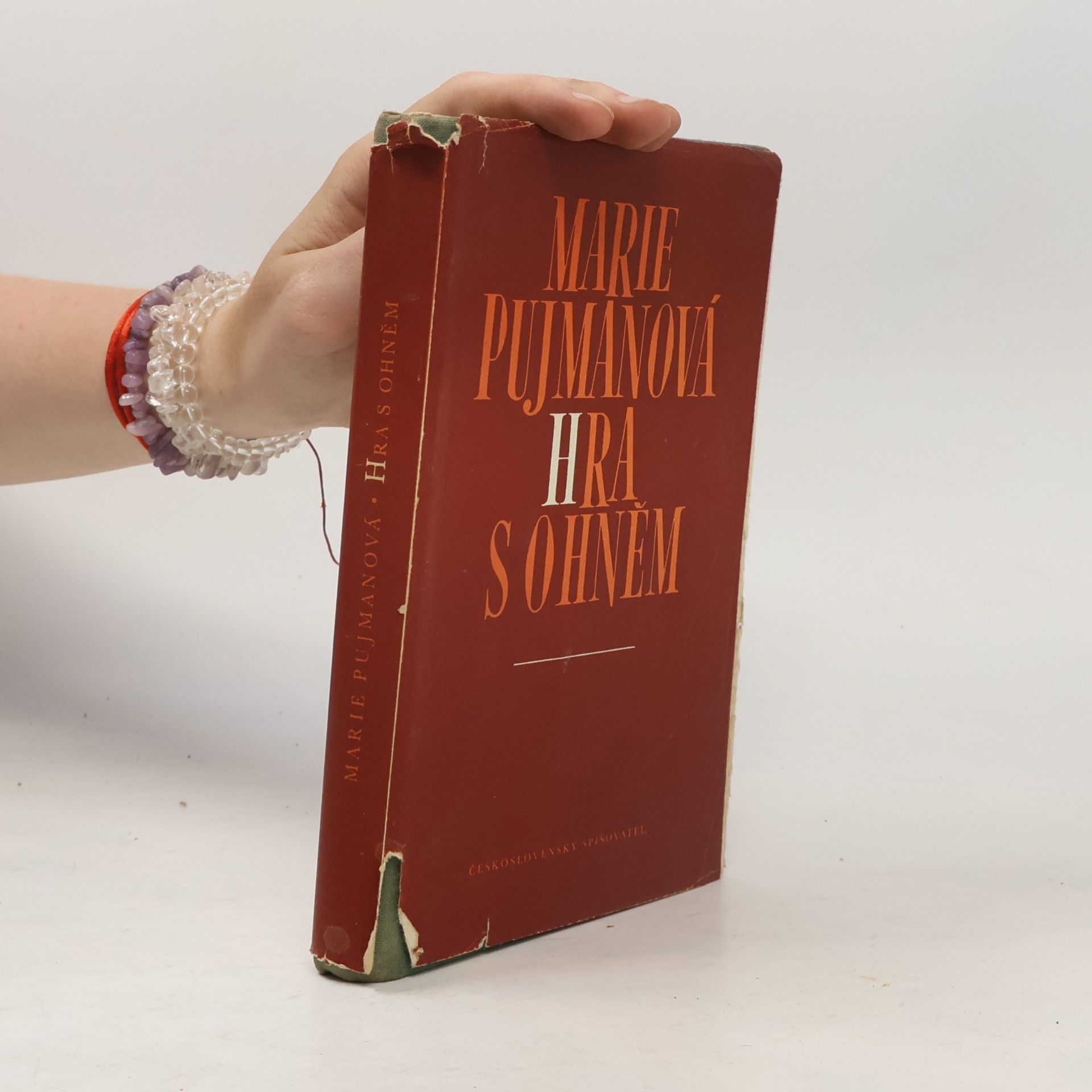 Marie Pujmanová Hra s ohněm