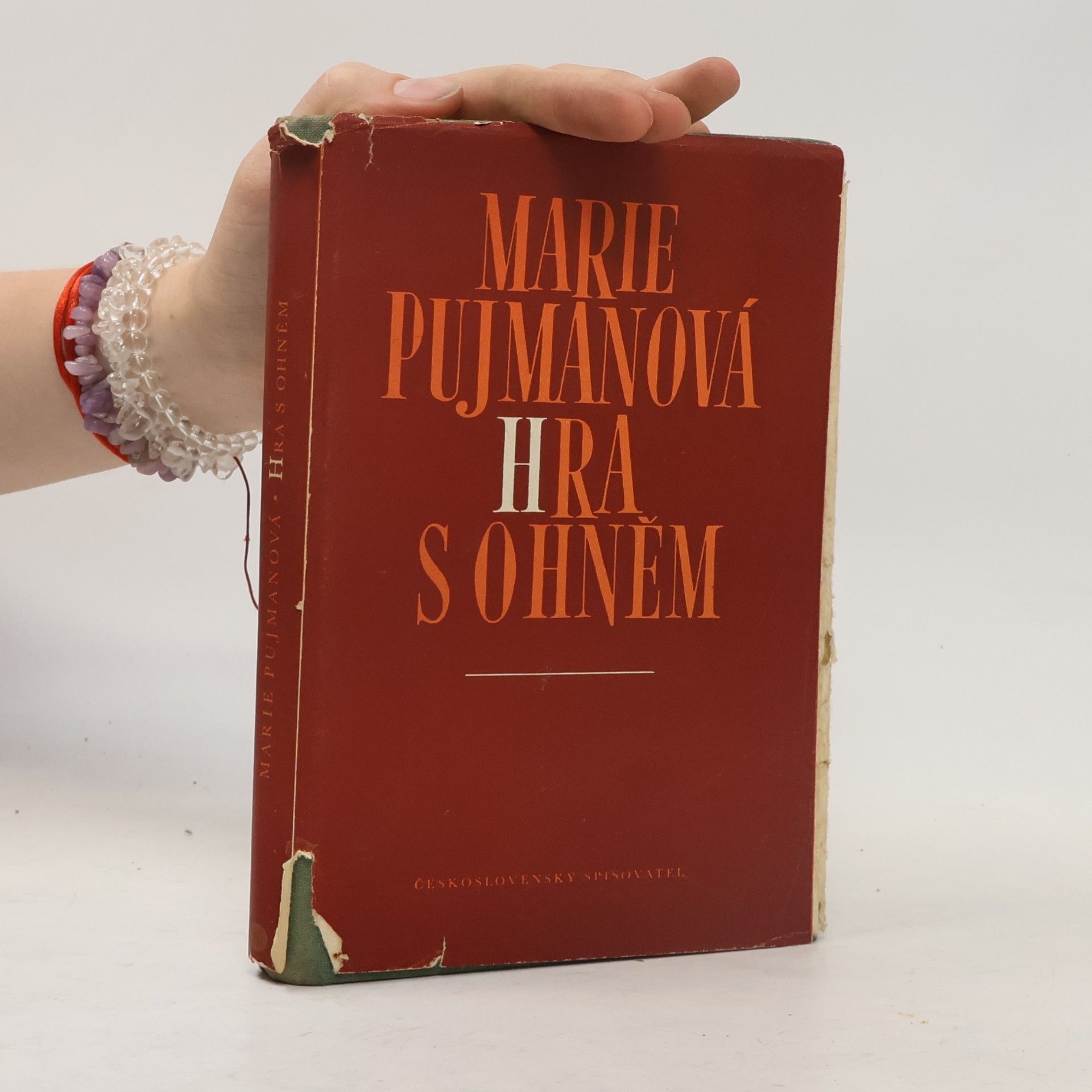 Marie Pujmanová Hra s ohněm