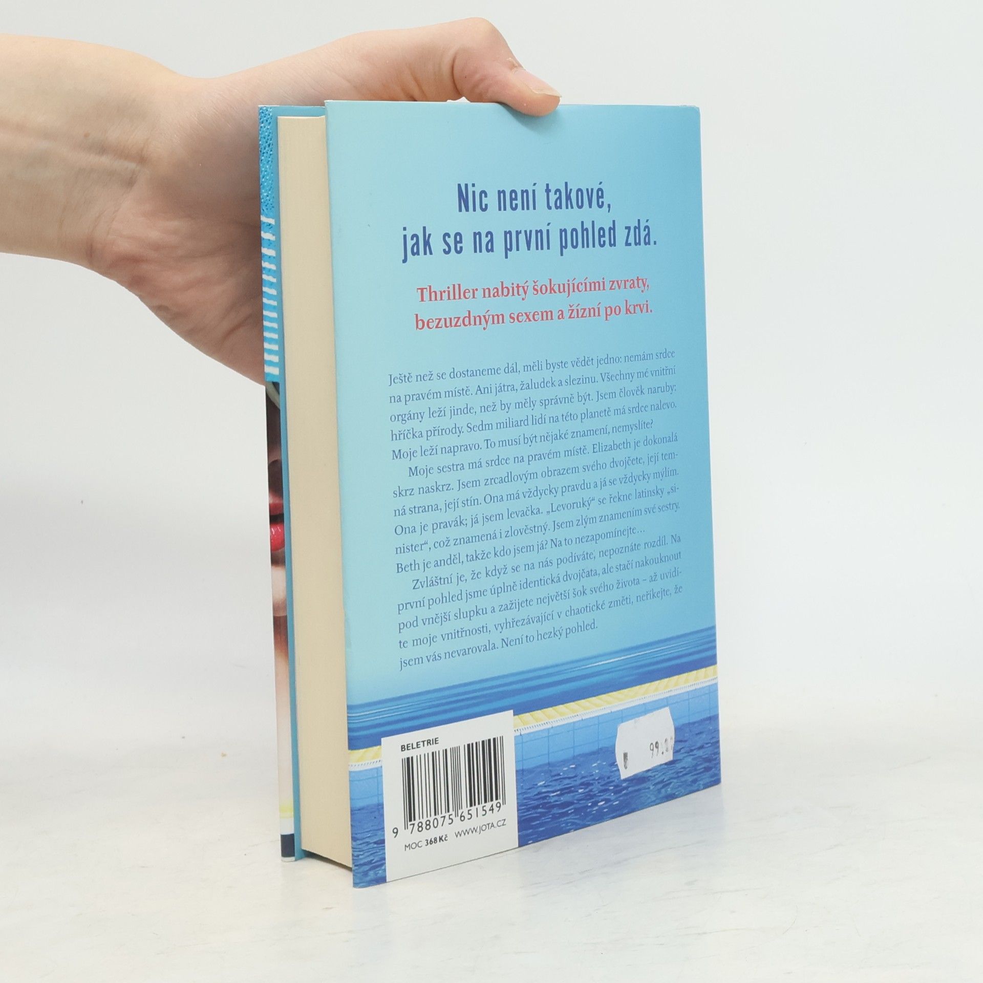 Chloé J. Esposito Šílená
