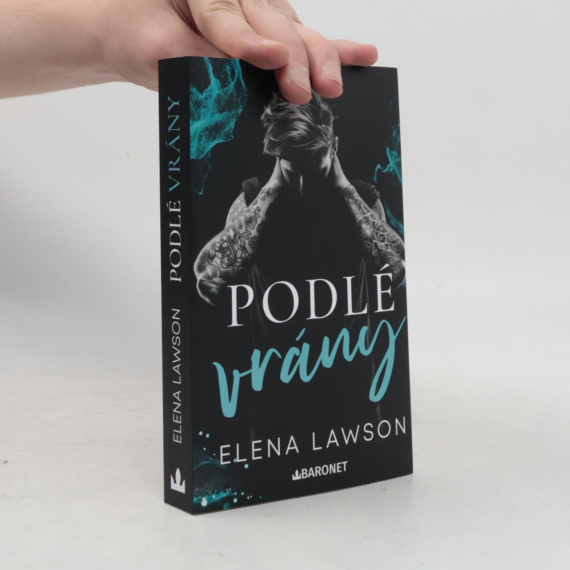 Elena Lawson Podlé vrány